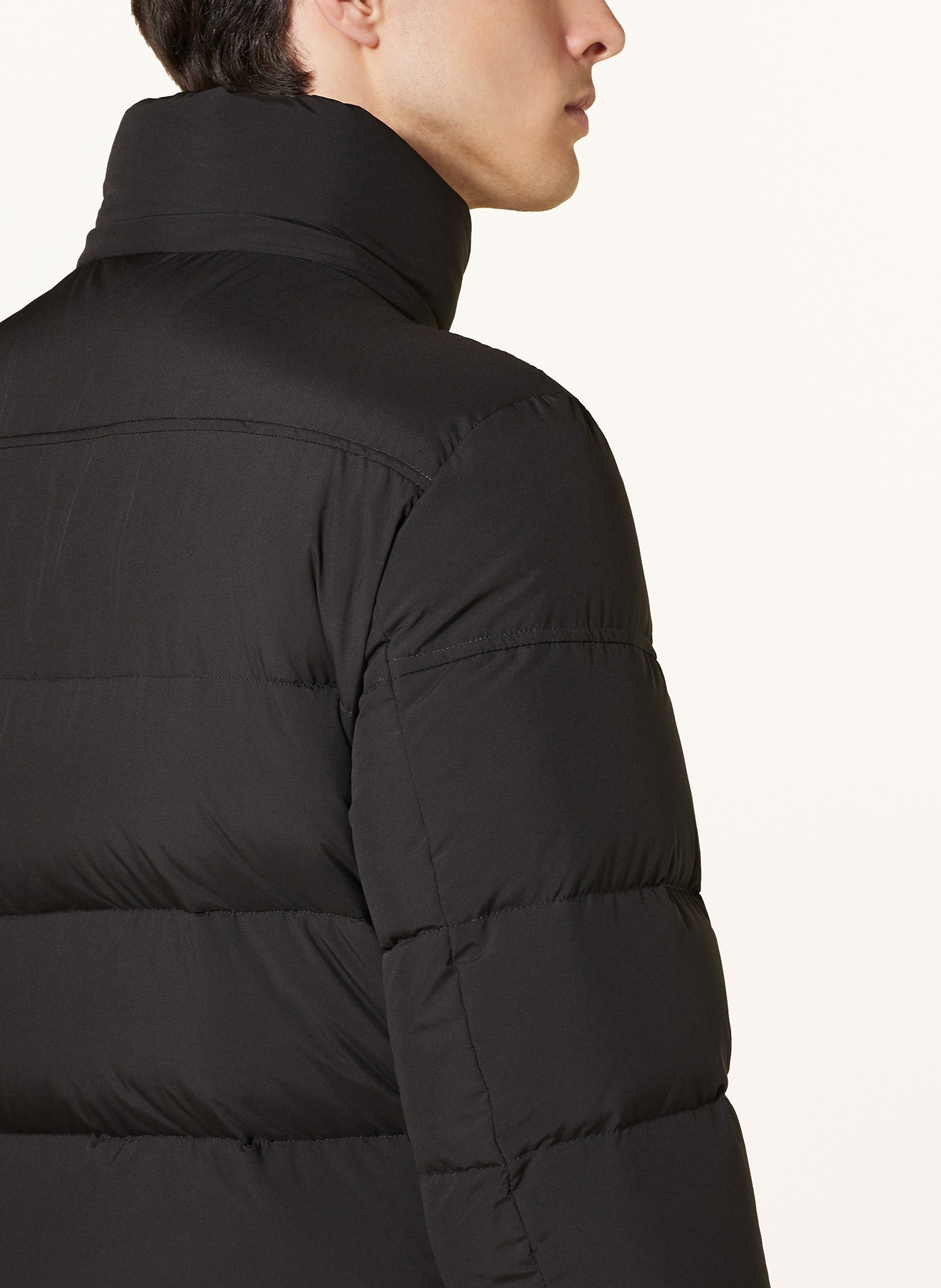 MOORER Down jacket BRETT-SKT with removable hood: BLACK