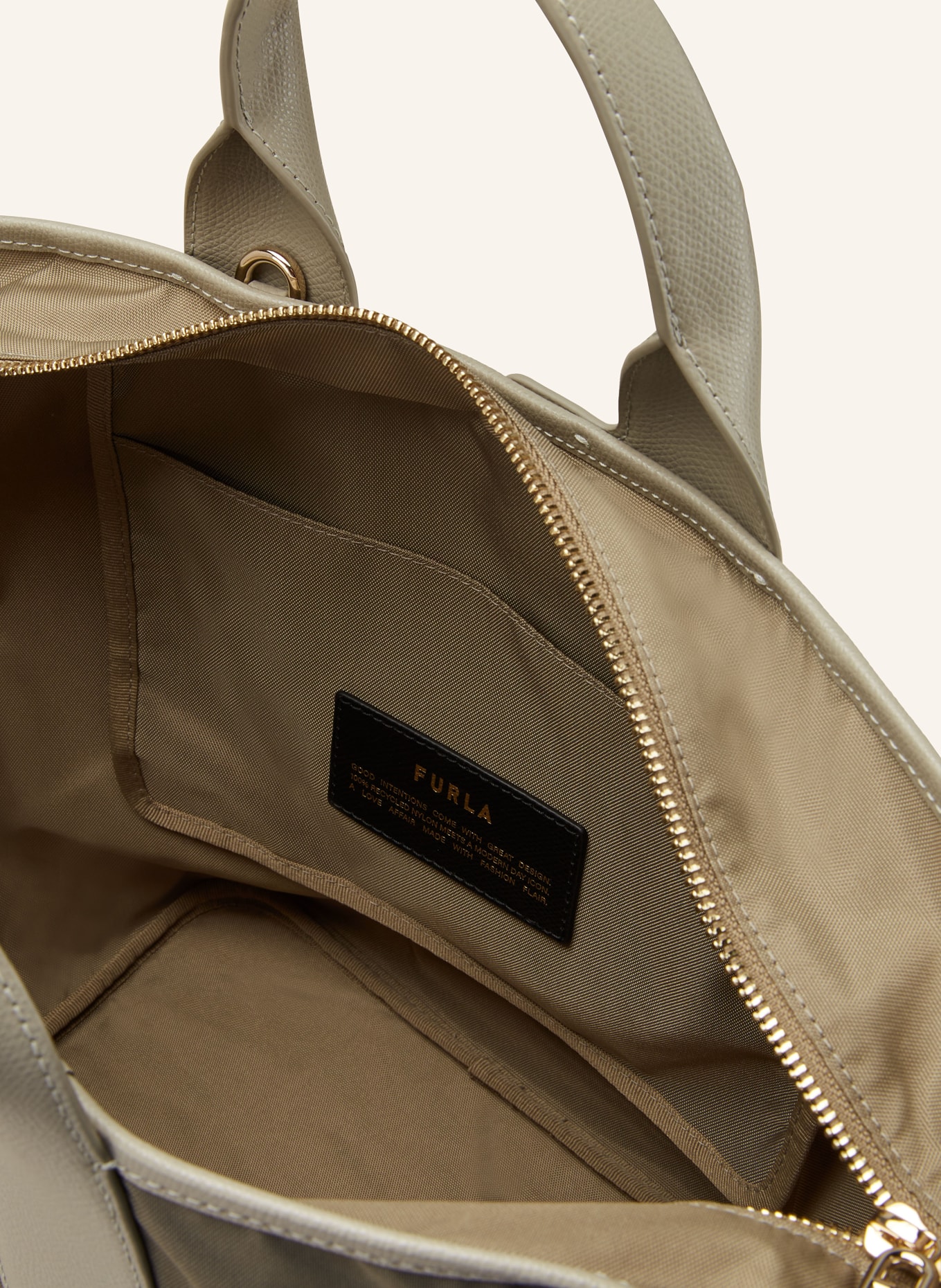 FURLA Handtasche PIUMA