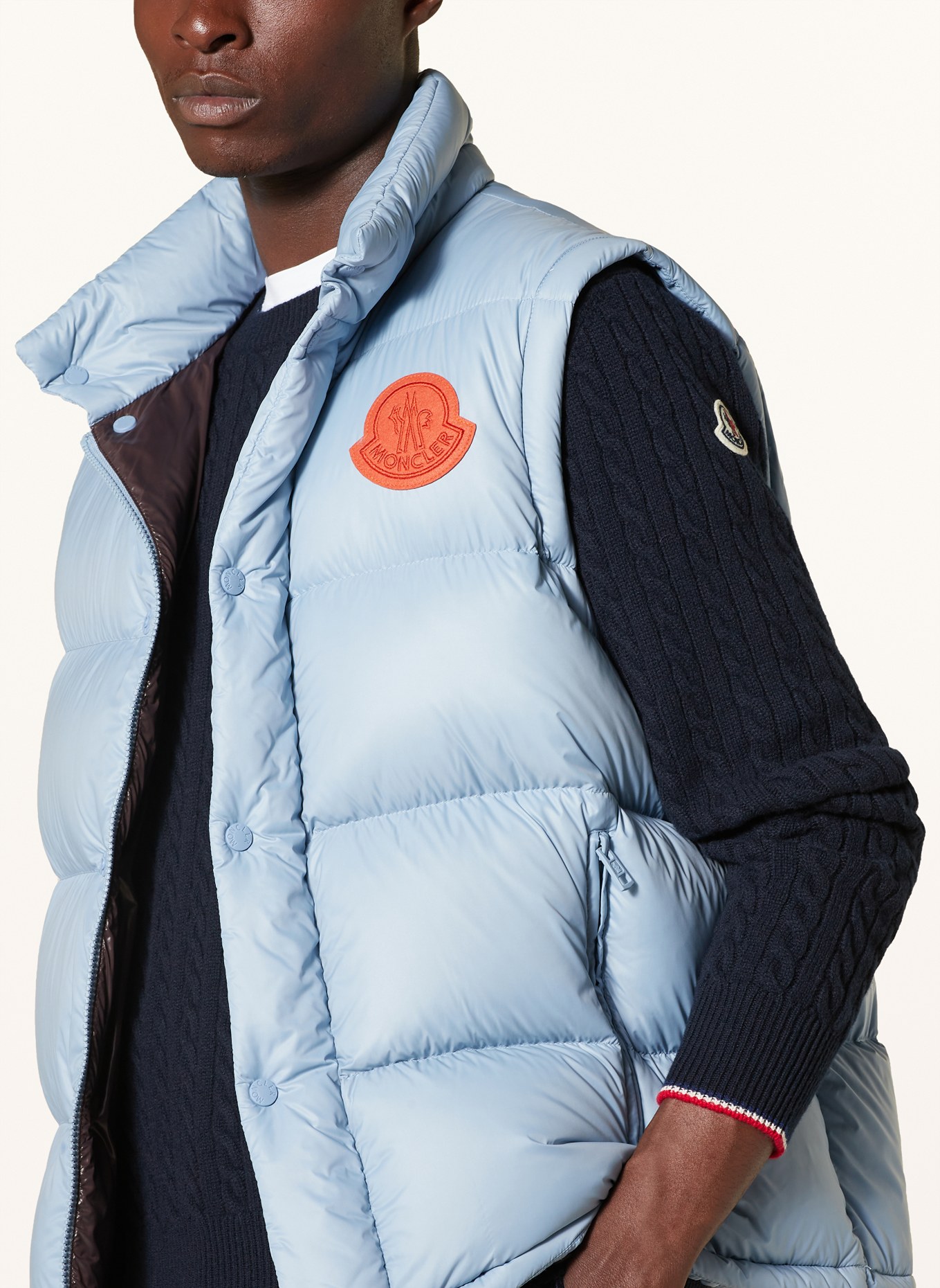 MONCLER Daunenjacke CYCLONE mit abnehmbarer Kapuze: HELLBLAU