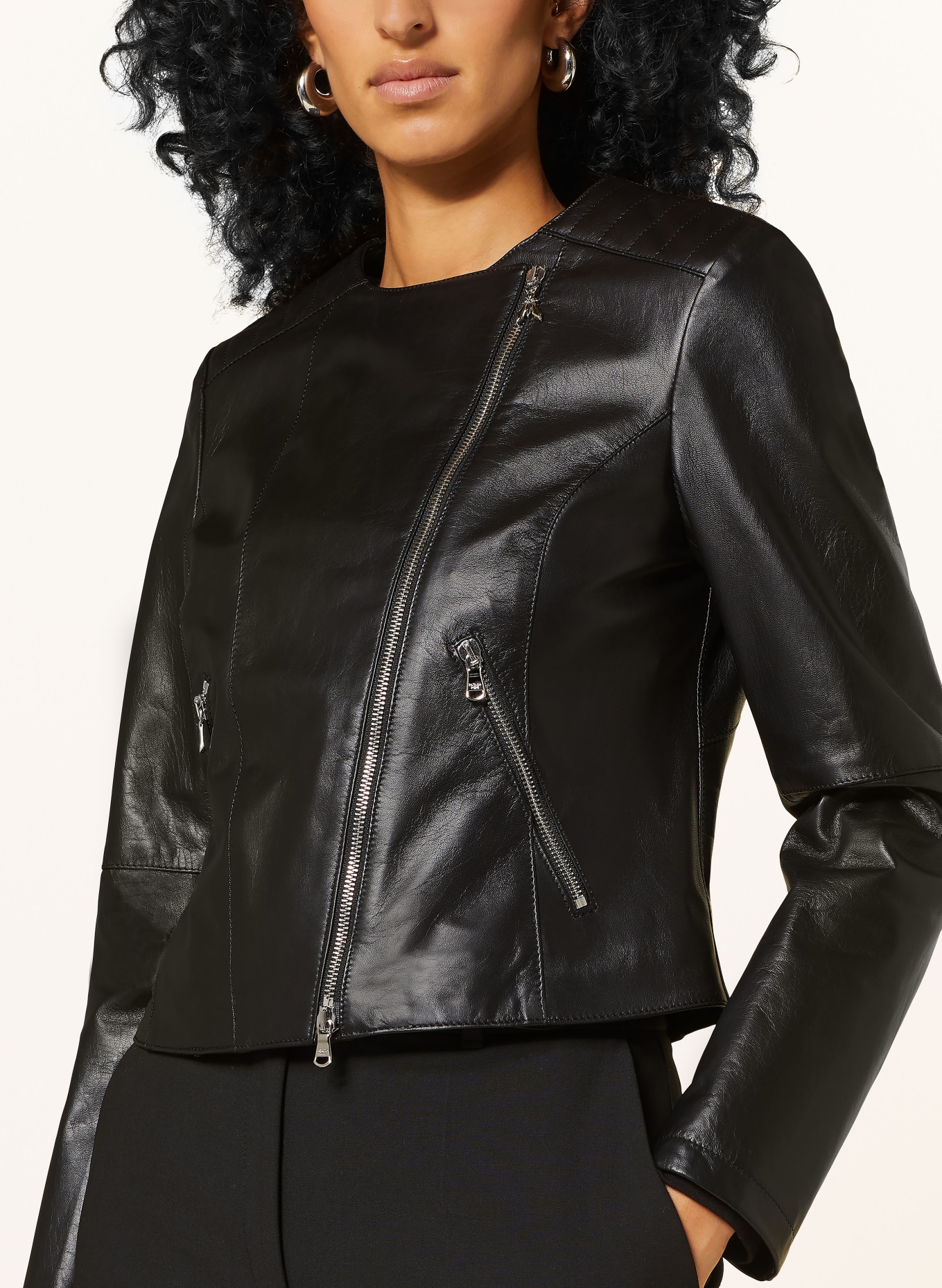 PATRIZIA PEPE Leather jacket in black