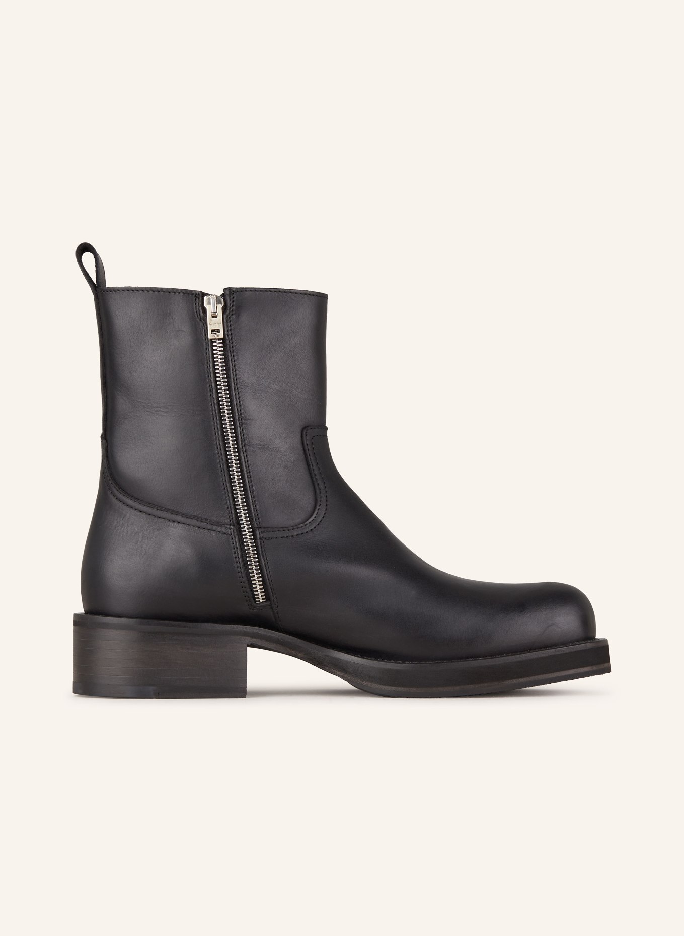 Acne Studios Boots BESARE in black