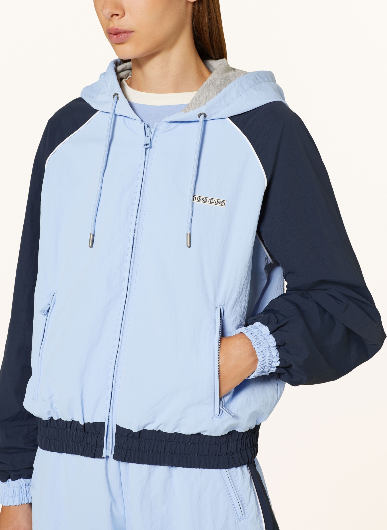 GUESS JEANS Trainingsjacke: HELLBLAU / DUNKELBLAU