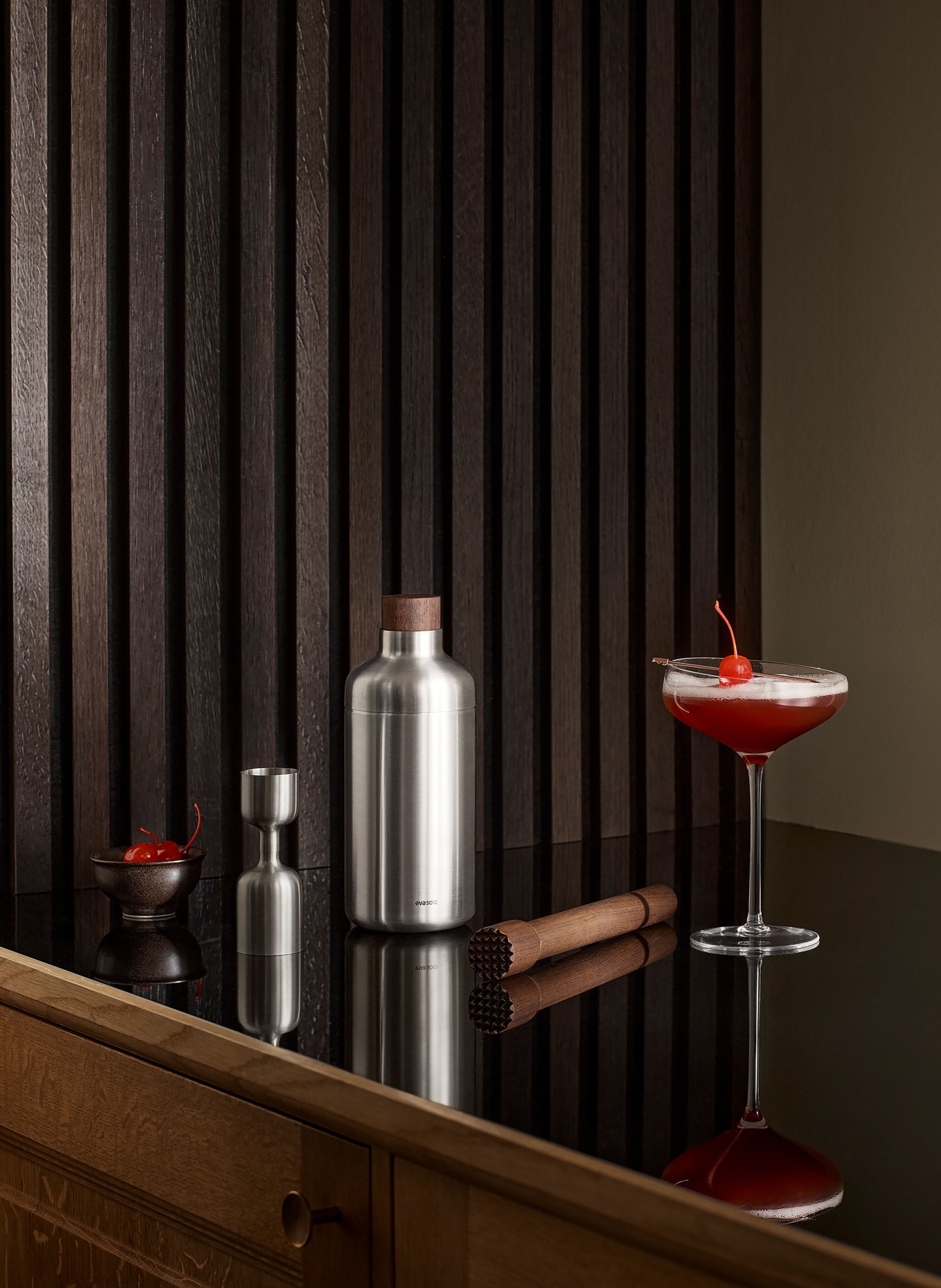 eva solo Cocktail shaker LIQUID LOUNGE, Color: SILVER/ BROWN (Image 3)