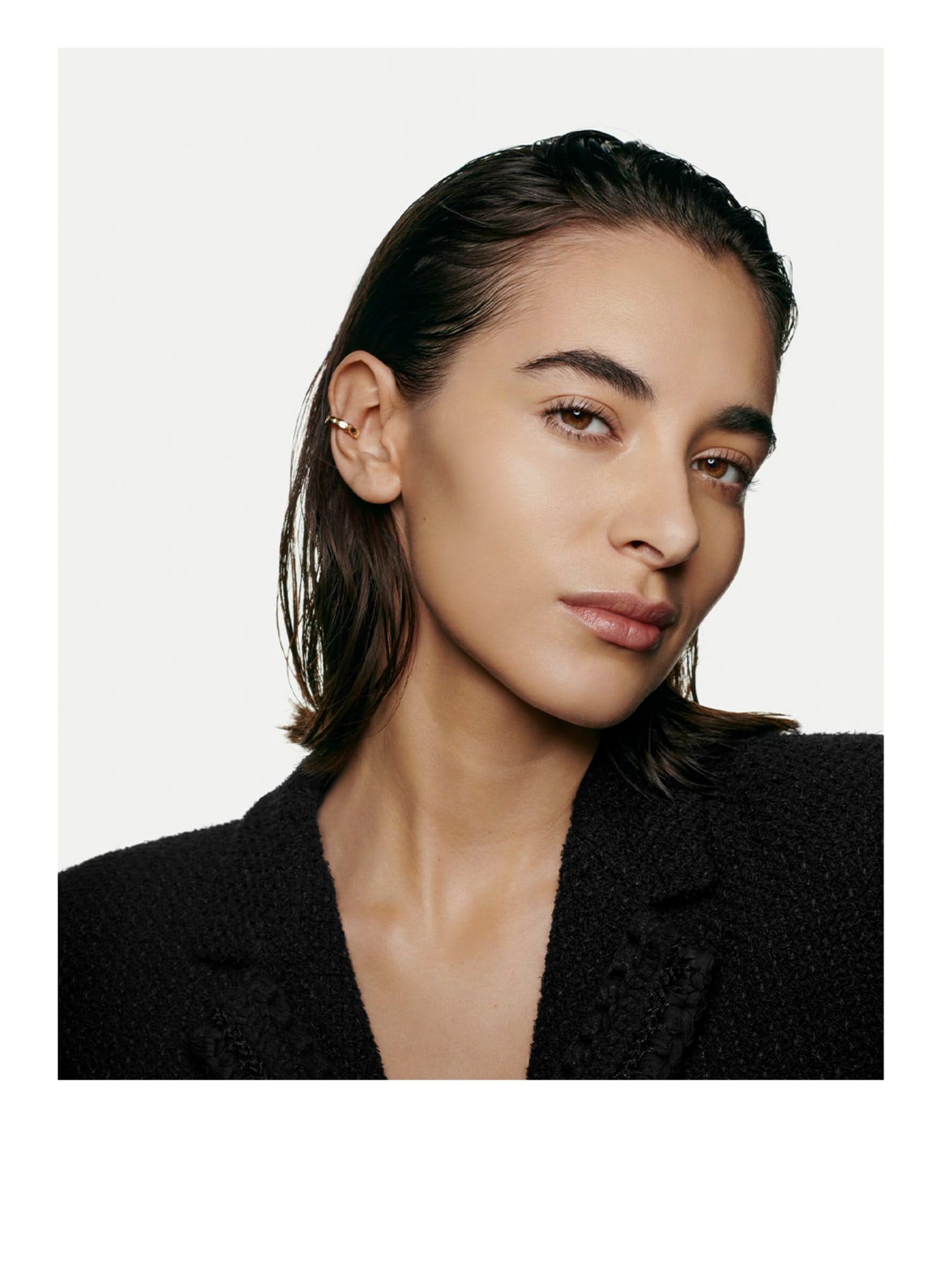 CHANEL LES BEIGES FOUNDATION: BO33