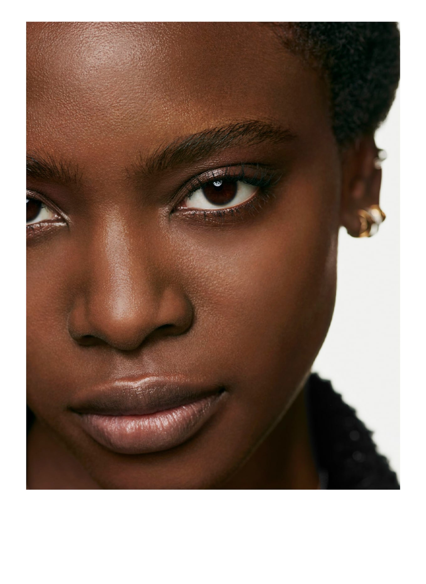 CHANEL LES BEIGES FOUNDATION: B160