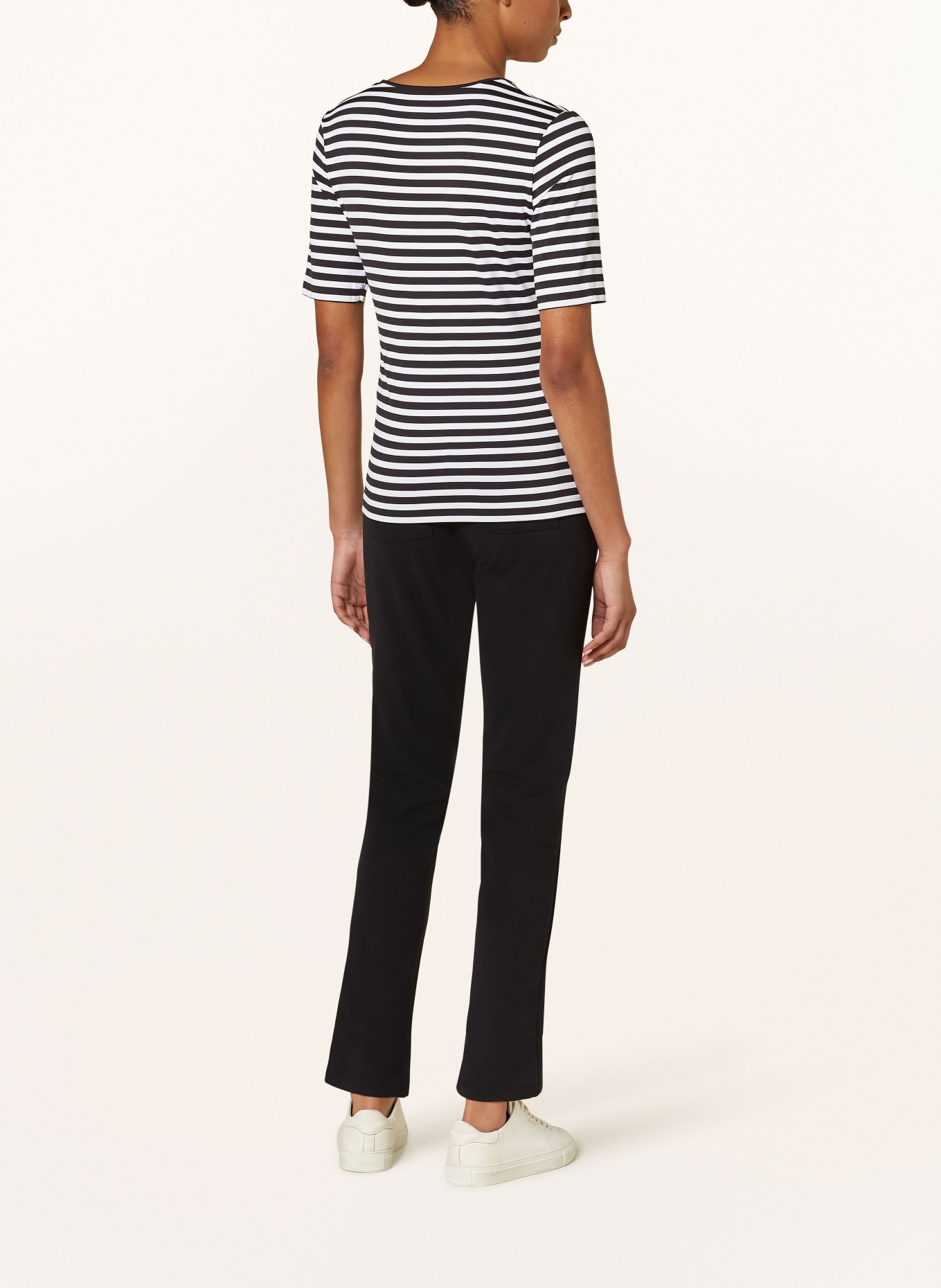 JOY sportswear Tričko ALLISON: ČERNÁ / BÍLÁ