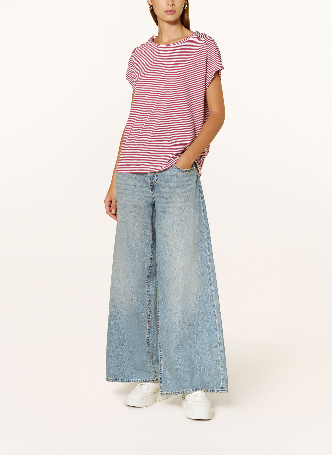 ARMEDANGELS T-shirt OFELIAA: BLANC / FUCHSIA