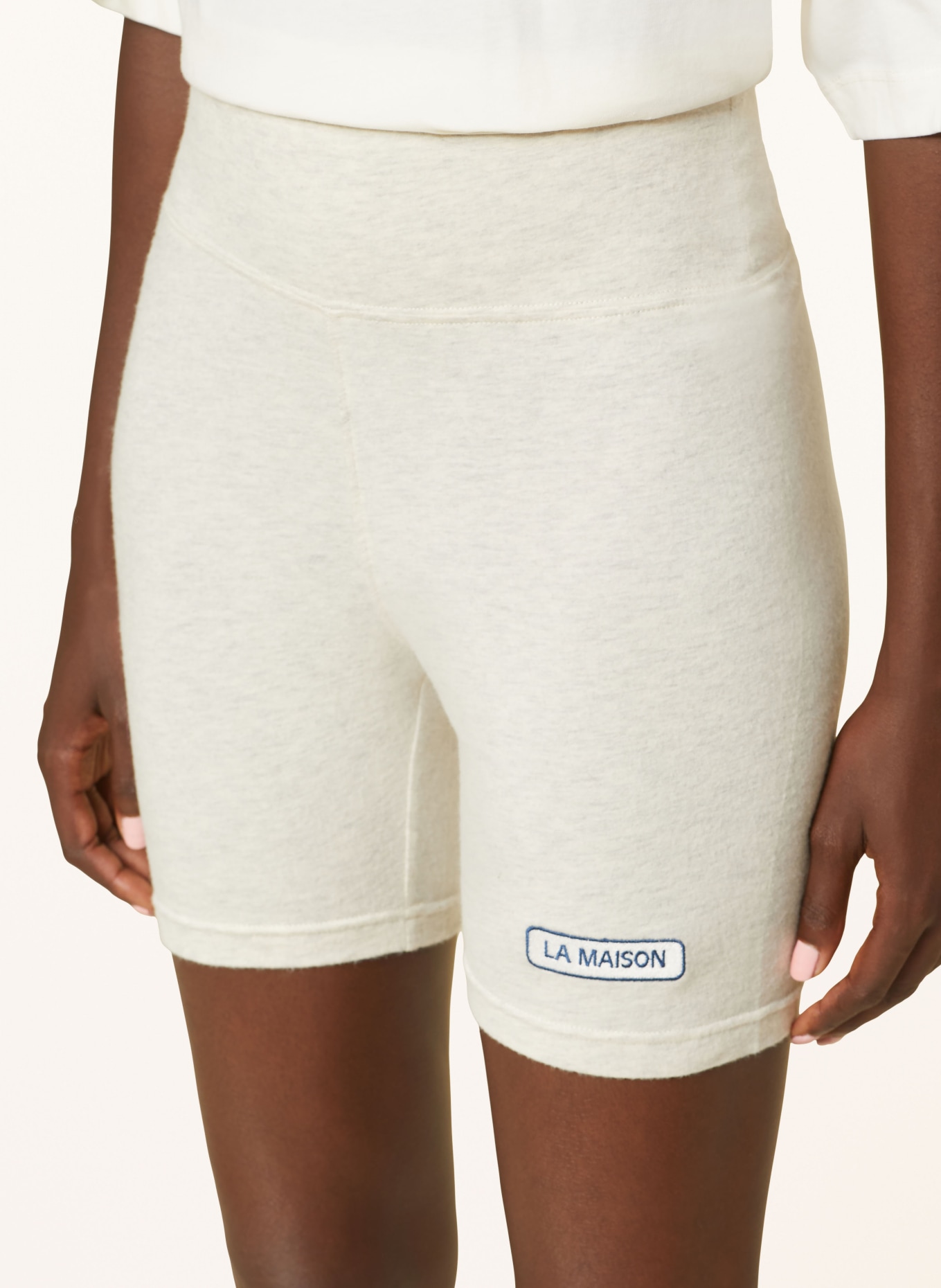 American Vintage Pantaloni scurți YPAWOOD: ECRU
