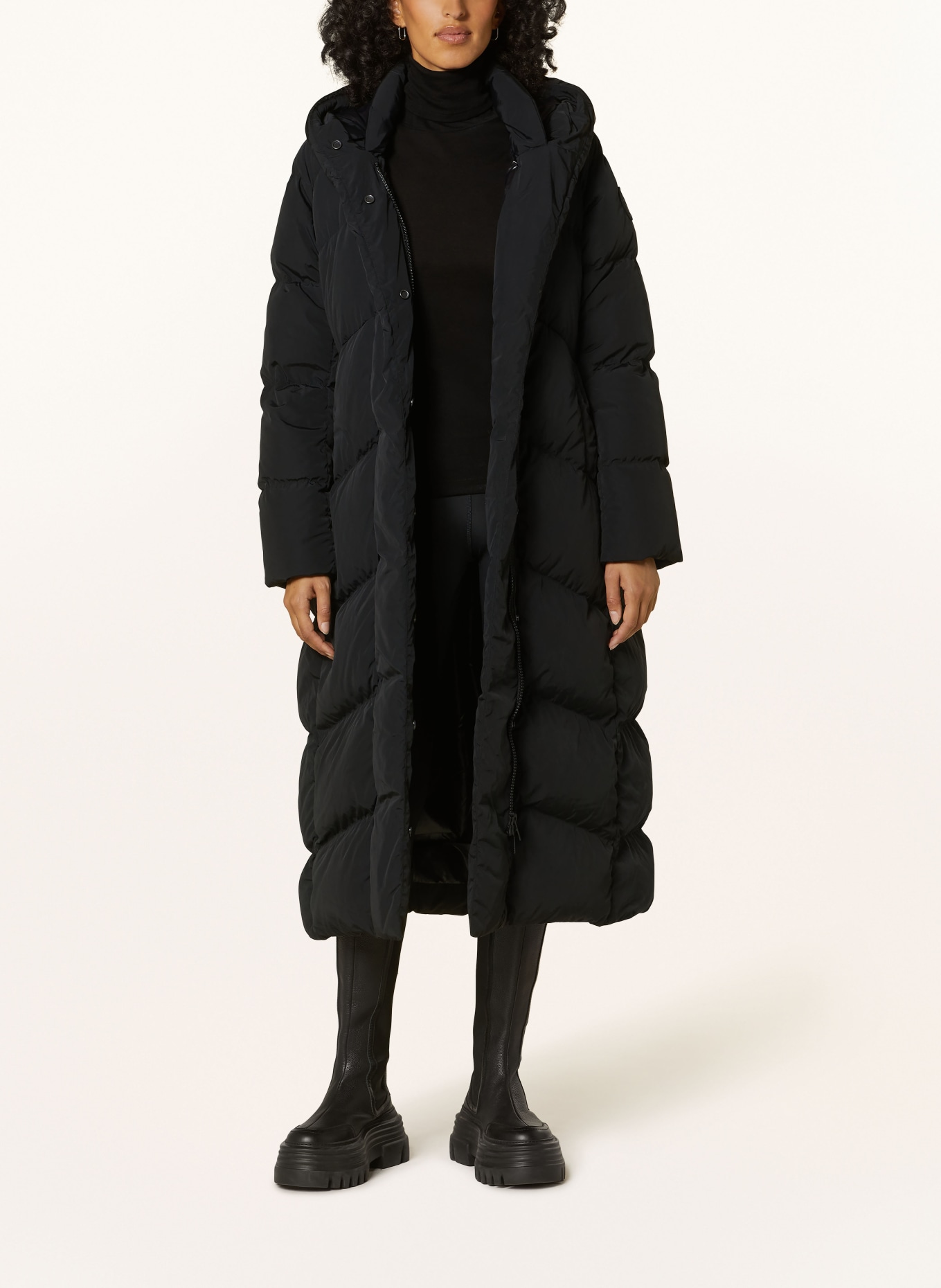 CANADA GOOSE Down coat MARLOW in black