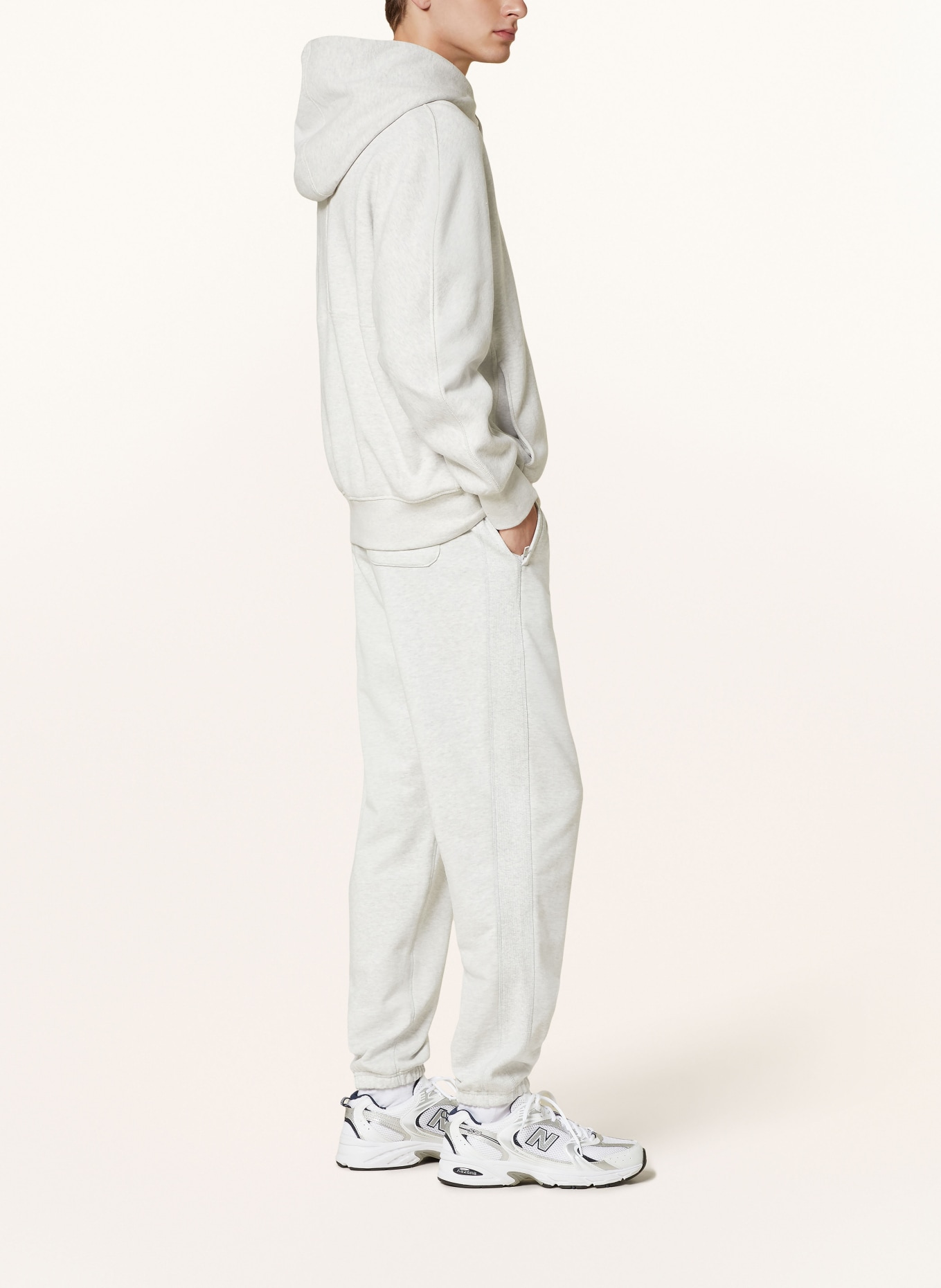 new balance Sweatpants ATHLETICS, Color: LIGHT GRAY (Image 4)