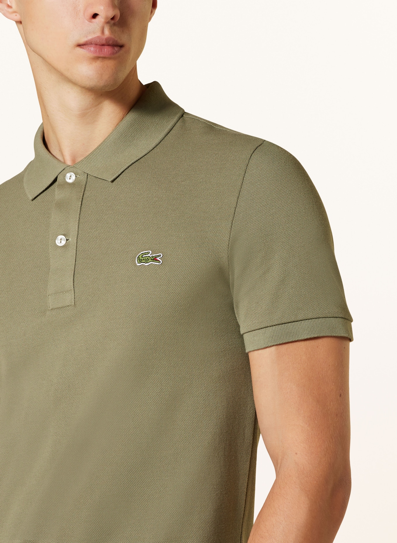 LACOSTE Piqué-Poloshirt Slim Fit, Farbe: KHAKI (Bild 4)