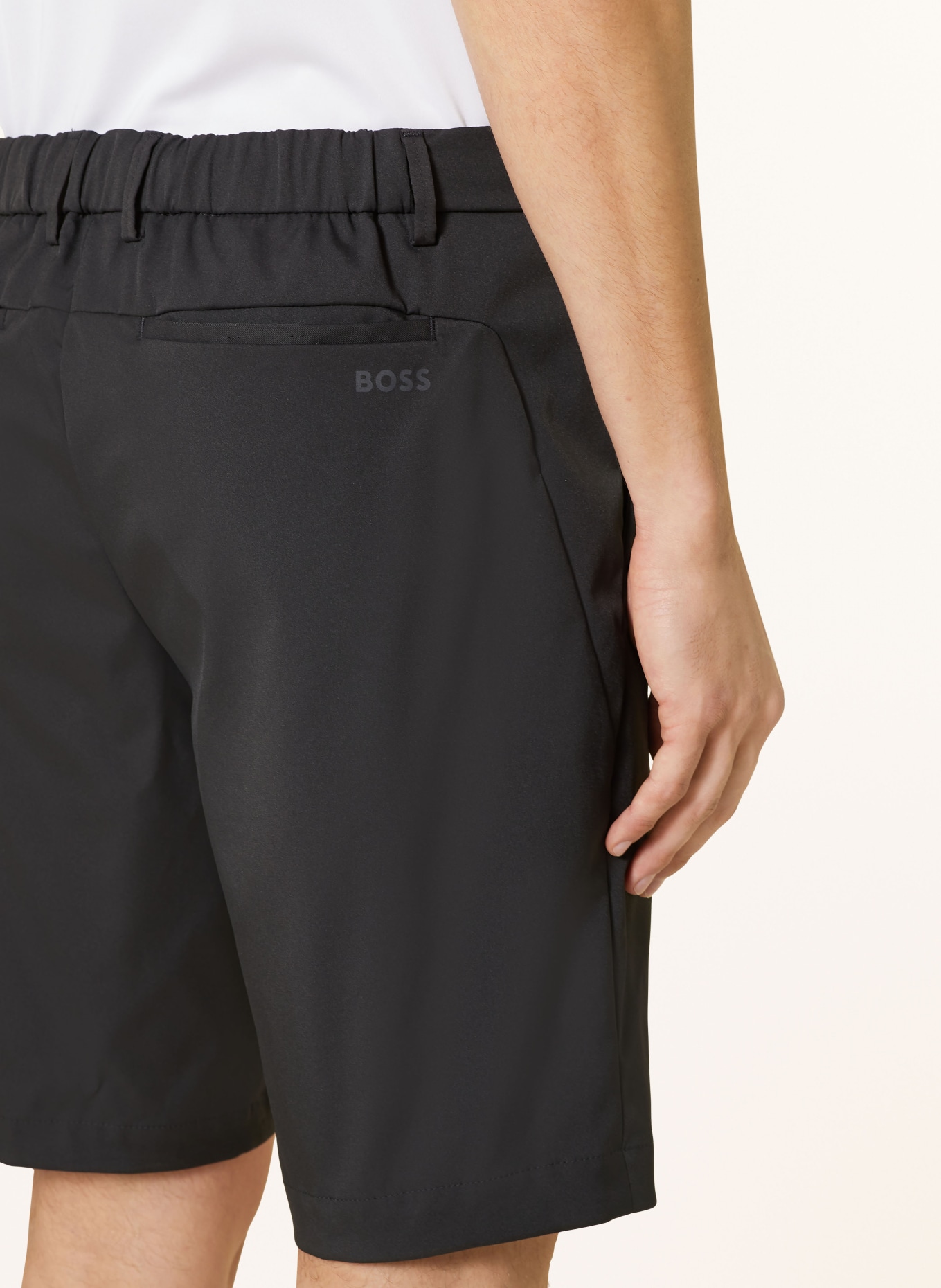 BOSS Golfshorts PHOENIX, Farbe: SCHWARZ (Bild 5)