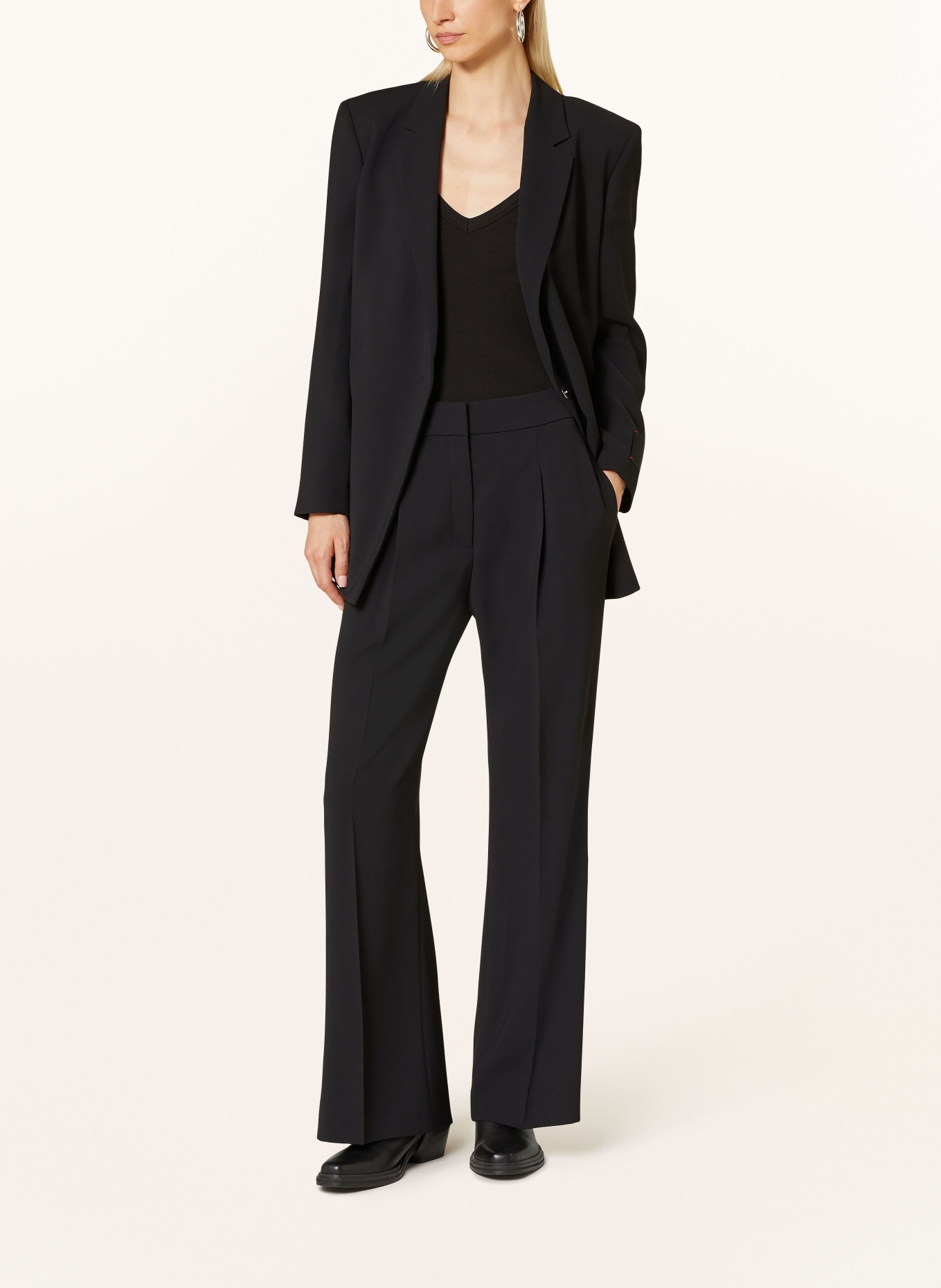 HUGO Spodnie marlena HAMAIA: CZARNY