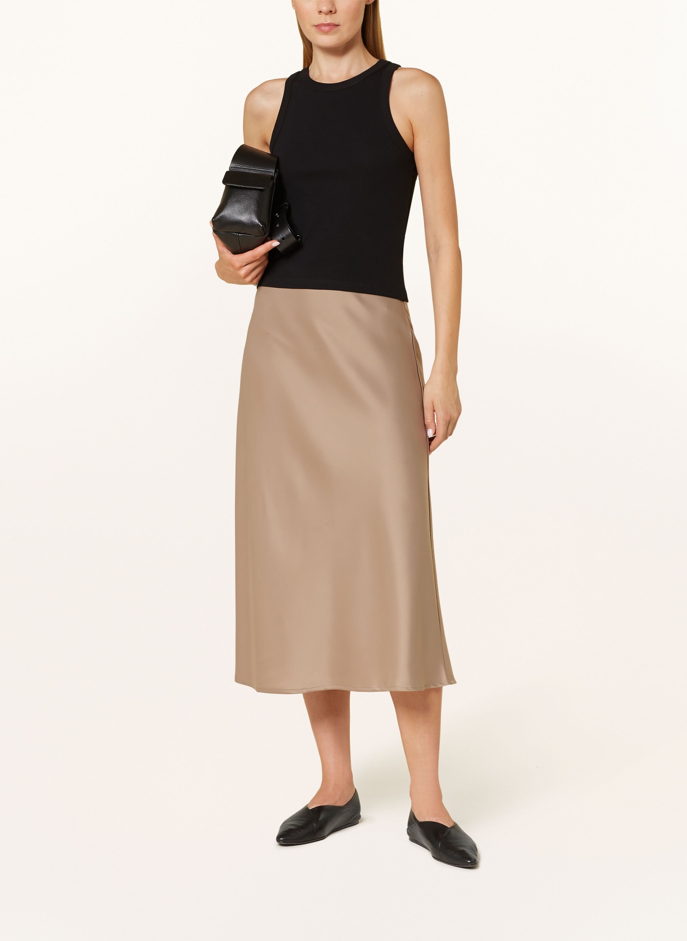 Y.A.S. Satin skirt: LIGHT BROWN