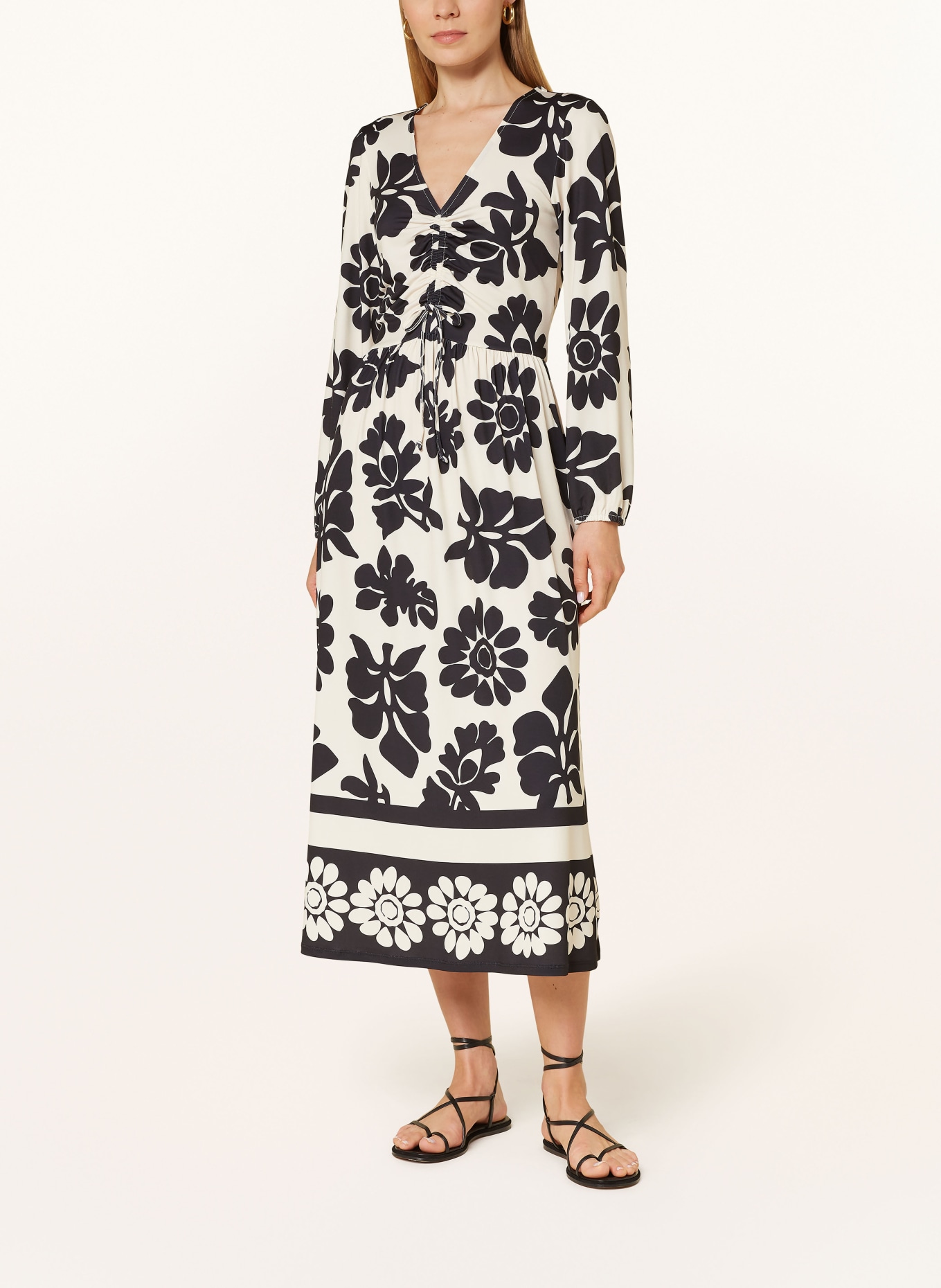 oui Kleid in weiss/ schwarz