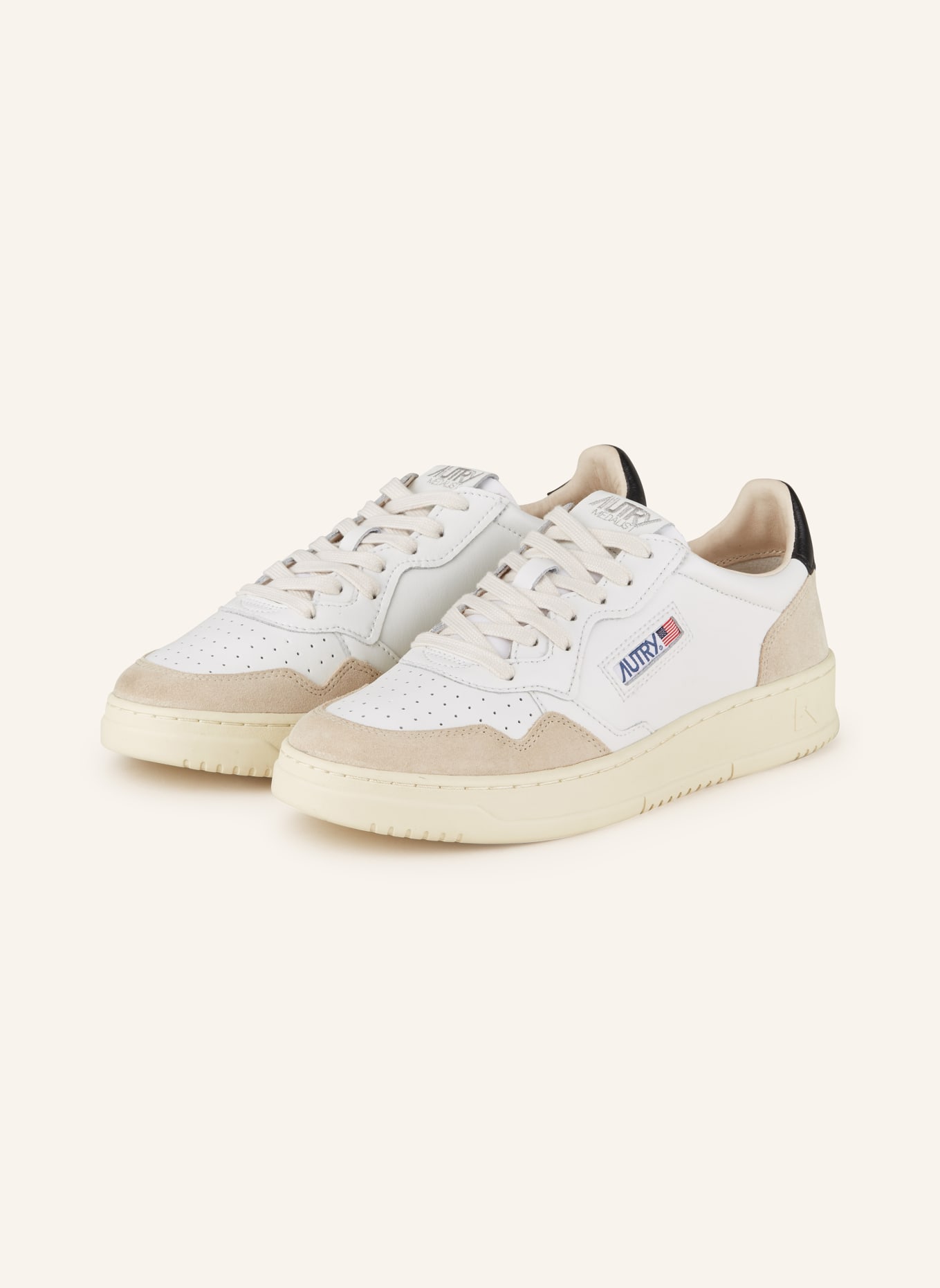 AUTRY Sneakers MEDALIST LOW, Color: WHITE/ LIGHT GRAY (Image 1)