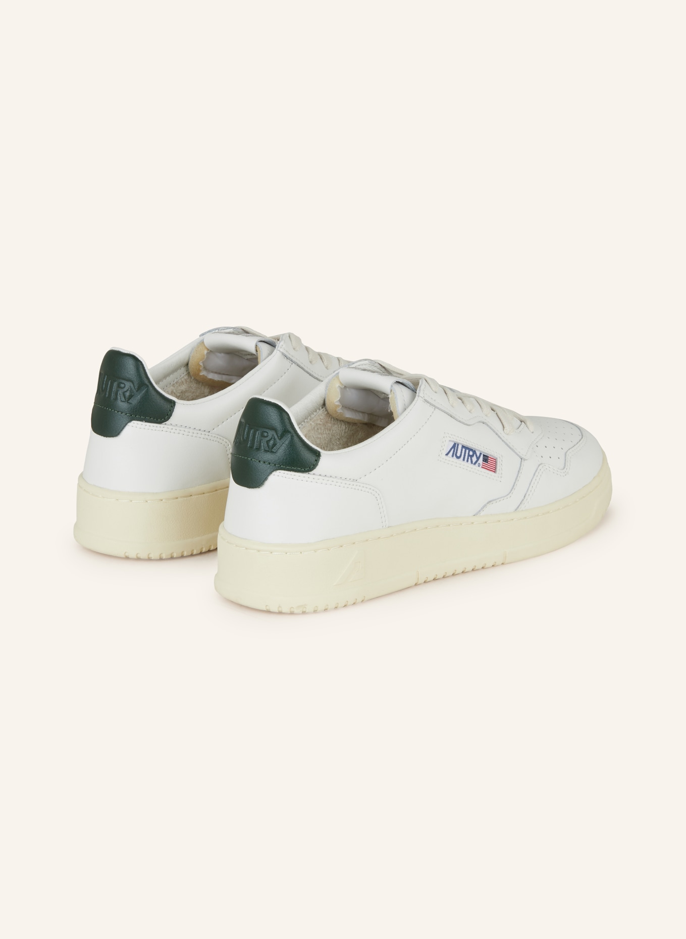 AUTRY Sneakers MEDALIST LOW, Color: ECRU/ CREAM (Image 2)