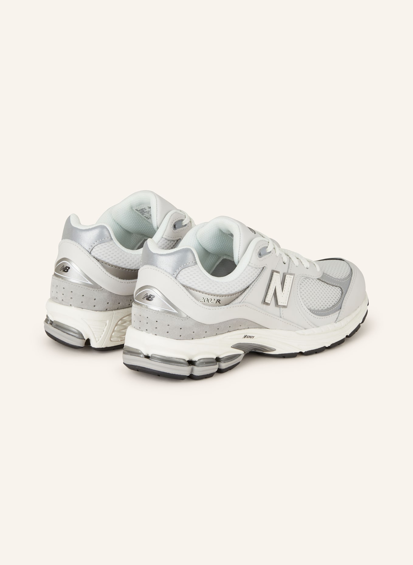 new balance Sneaker 2002R, Farbe: HELLGRAU/ CREME (Bild 2)