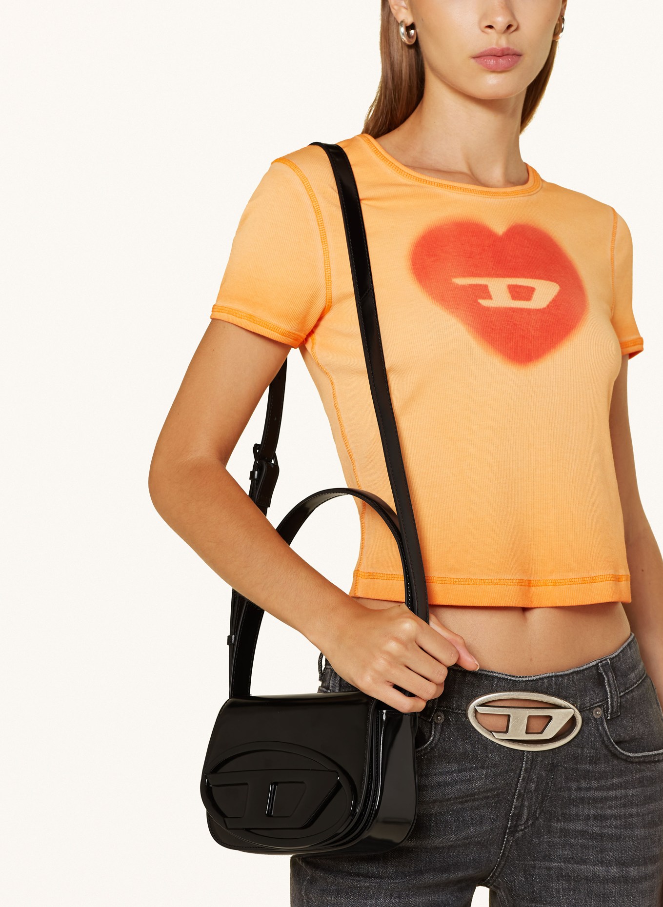 DIESEL Shoulder bag in black 