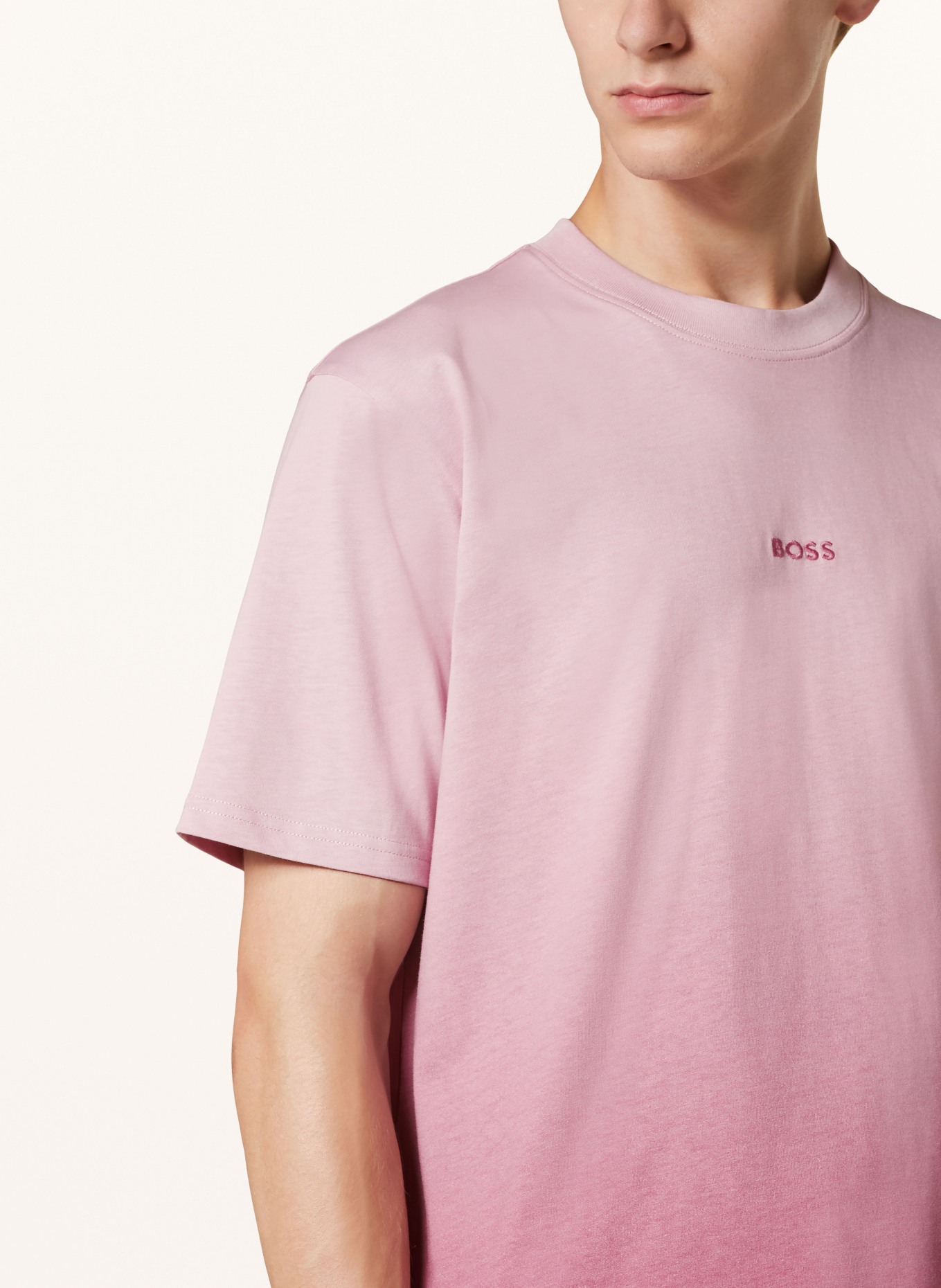 Pink boss t shirt deals