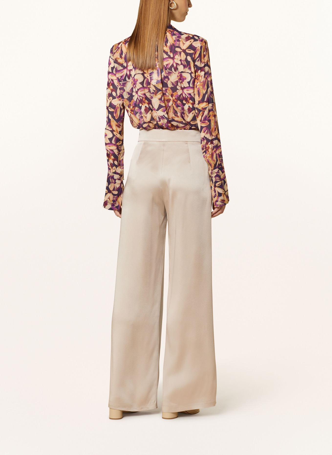 HERNO Wide leg trousers in satin, Color: BEIGE (Image 3)