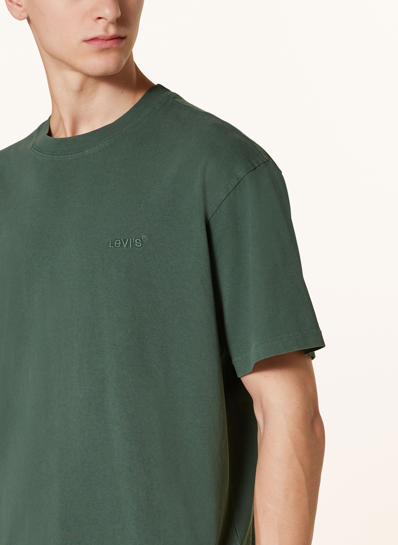 Levi's® T-shirt RED TAB™, Color: DARK GREEN (Image 4)