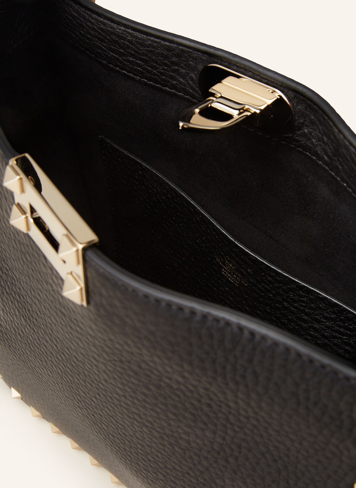 VALENTINO GARAVANI Hobo Bag ROCKSTUD mit Nieten in schwarz
