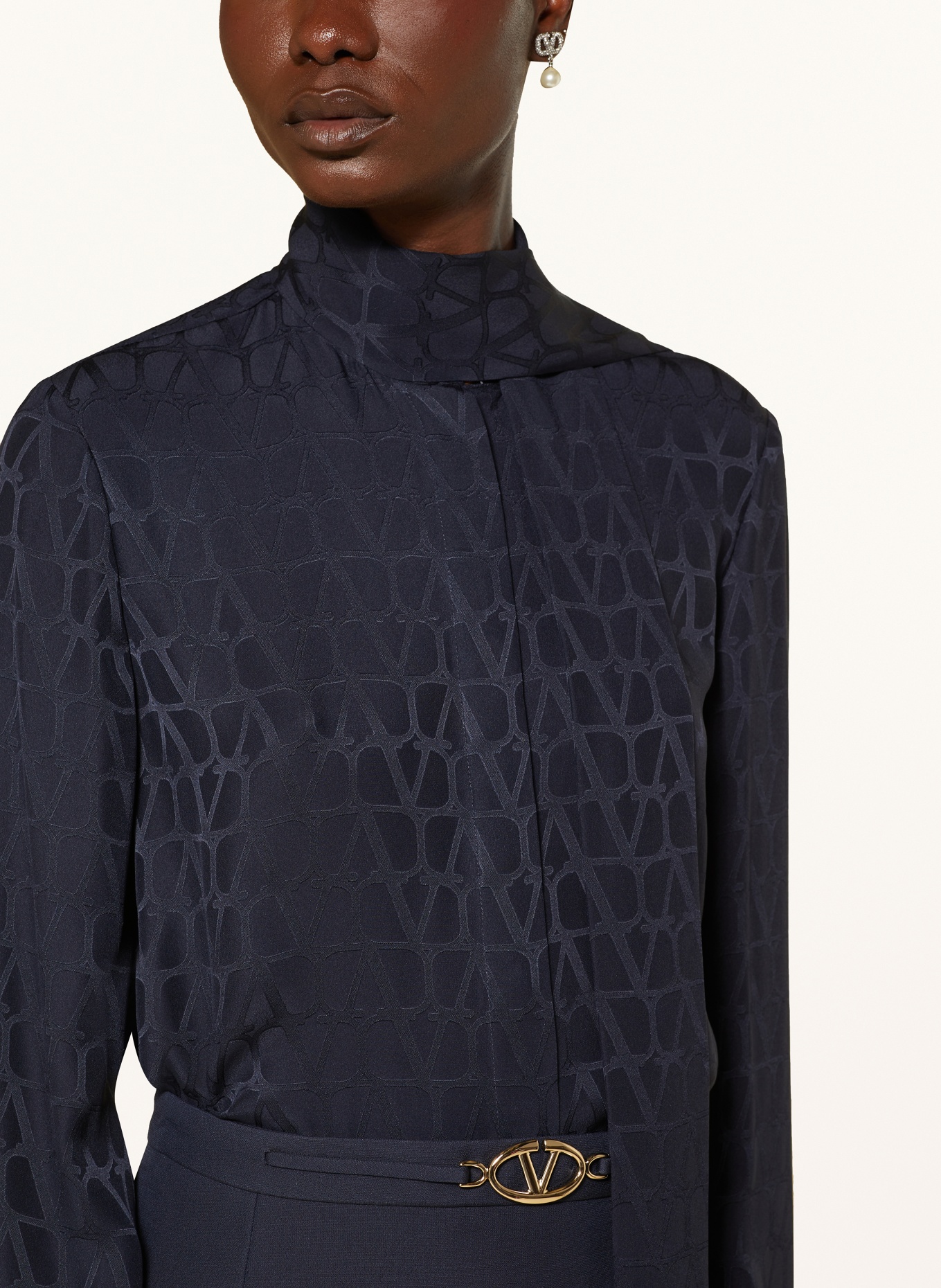 VALENTINO GARAVANI Ohrhänger VLOGO SIGNATURE PEARL: SILBER / WEISS