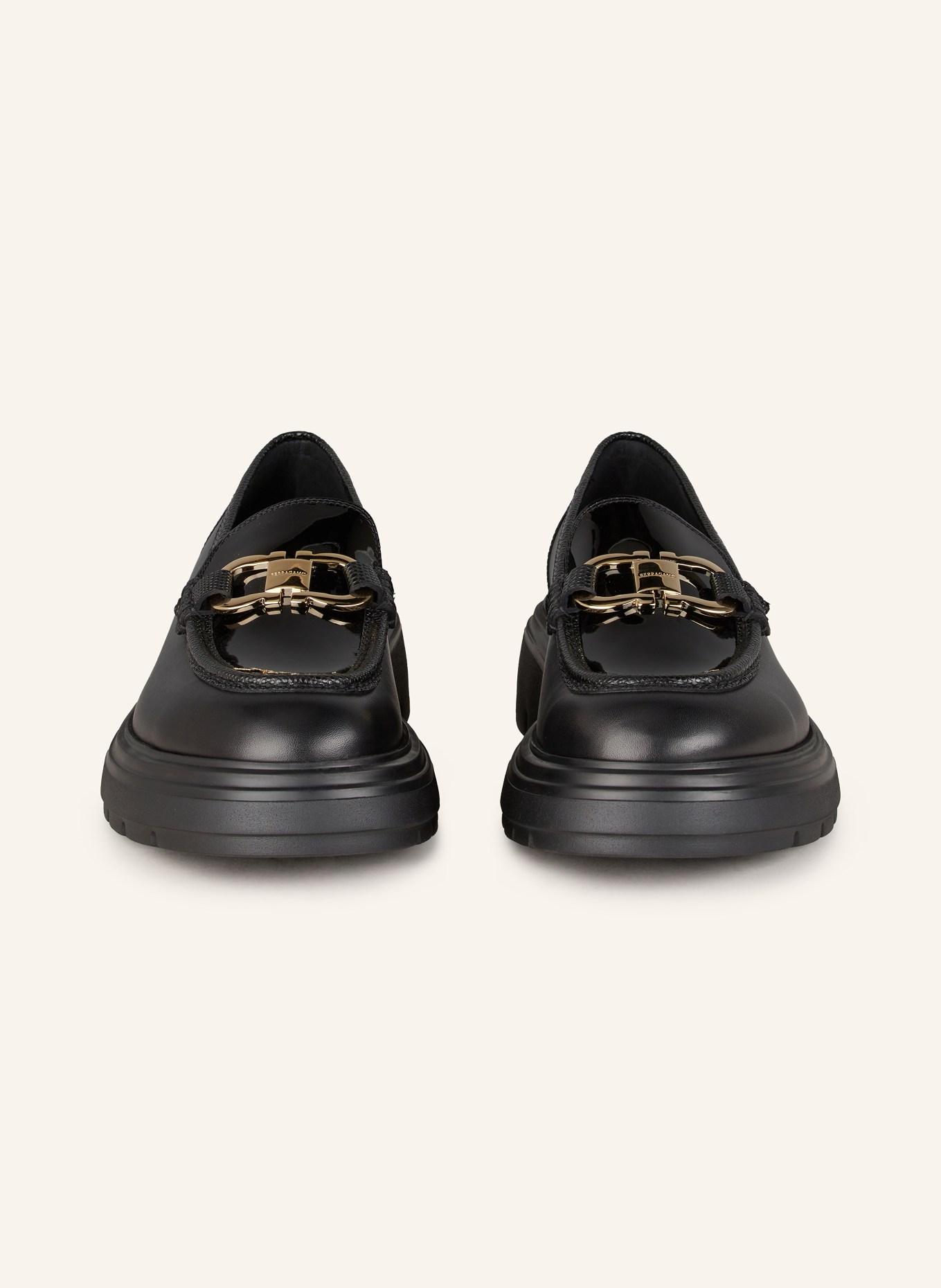 Sandro ferragamo online