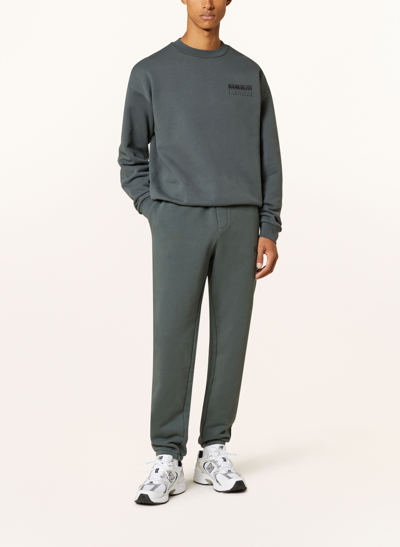 NAPAPIJRI Sweatpants PREMIUM: PETROL