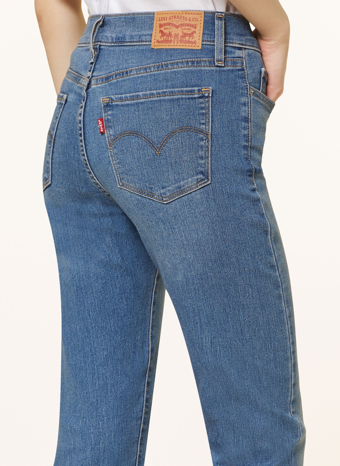 Levi's® Jeans 312 SHAPING SLIM, Color: 46 Med Indigo - Worn In (Image 5)