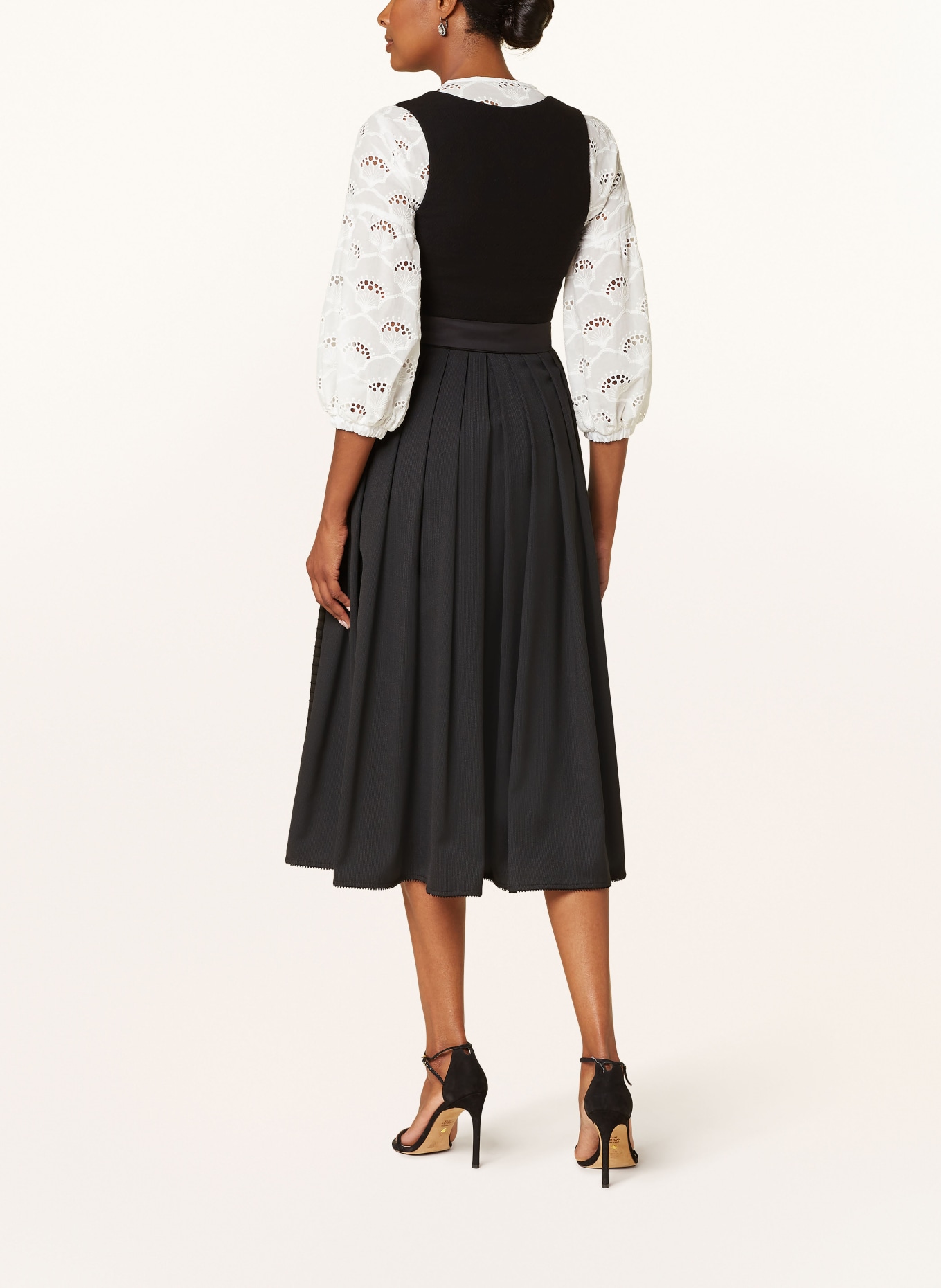 SPORTALM Dirndl: SCHWARZ