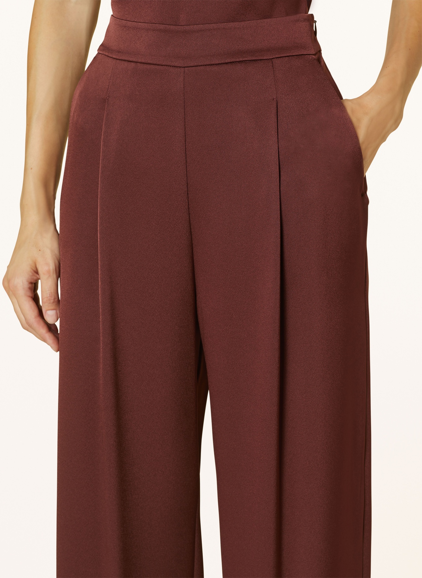 windsor. Wide leg trousers in satin, Color: DARK RED (Image 5)