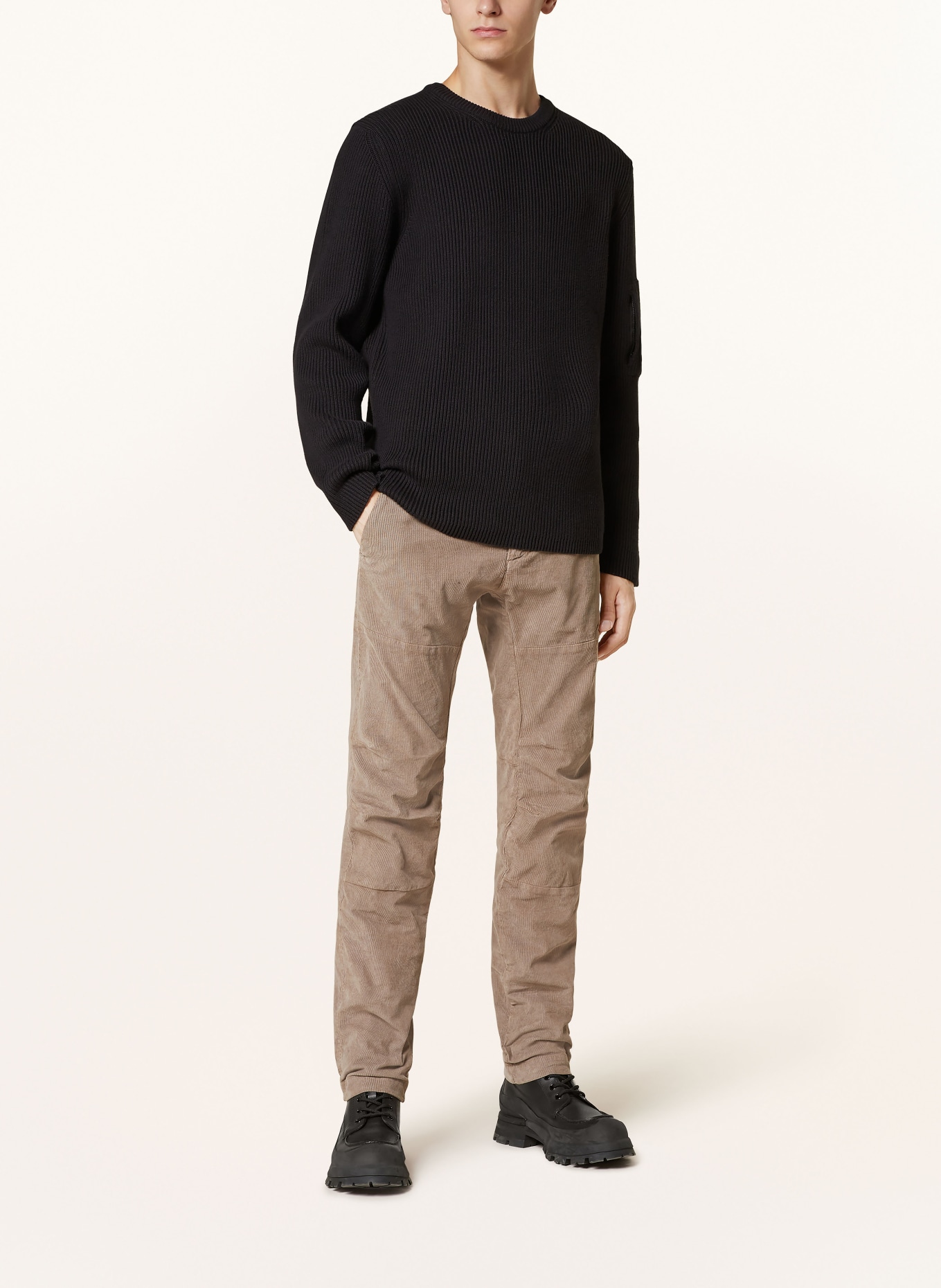 C.P. COMPANY Sweter: CZARNY