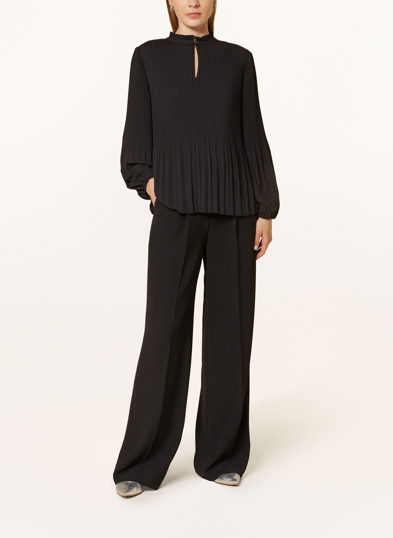 s.Oliver BLACK LABEL Blusenshirt aus Plissee: SCHWARZ