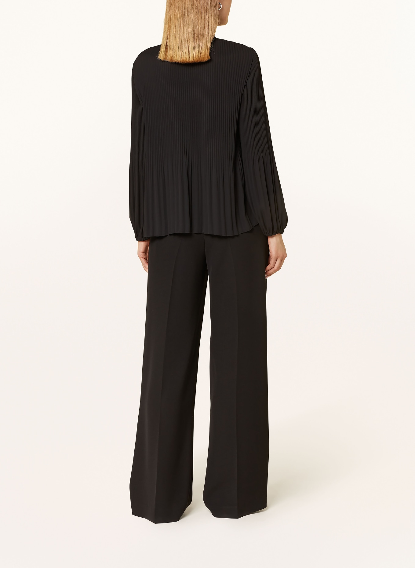 s.Oliver BLACK LABEL Blusenshirt aus Plissee: SCHWARZ