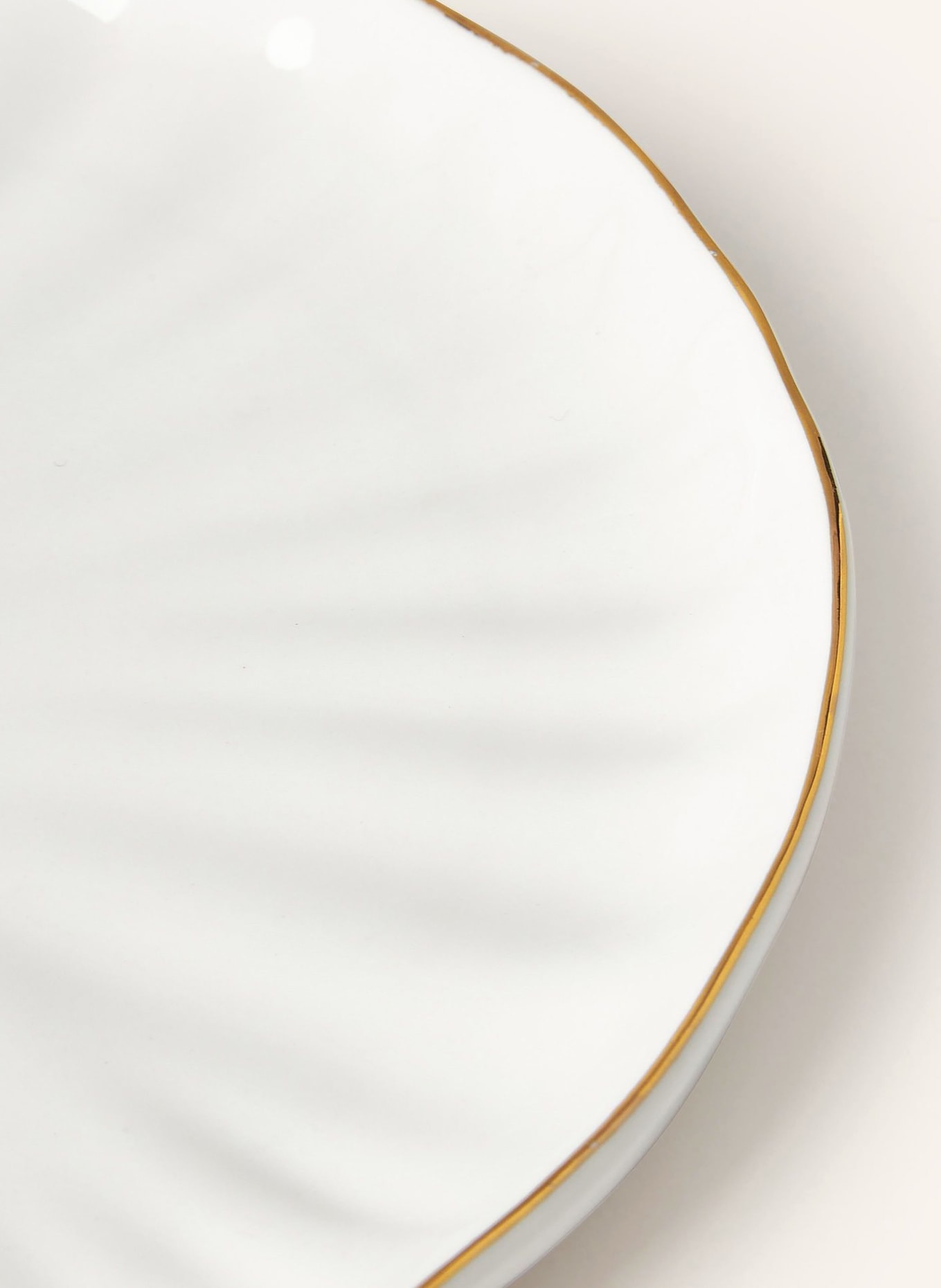 Westwing Collection 12-piece Tableware set SALI, Color: WHITE/ GOLD (Image 5)