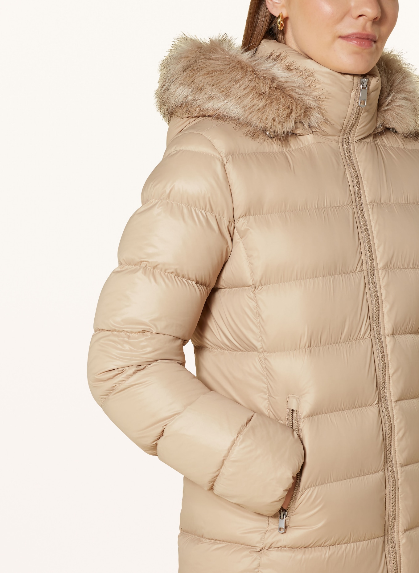 TOMMY HILFIGER Daunenmantel GLOSS DOWN TYRA mit Kunstpelz: BEIGE