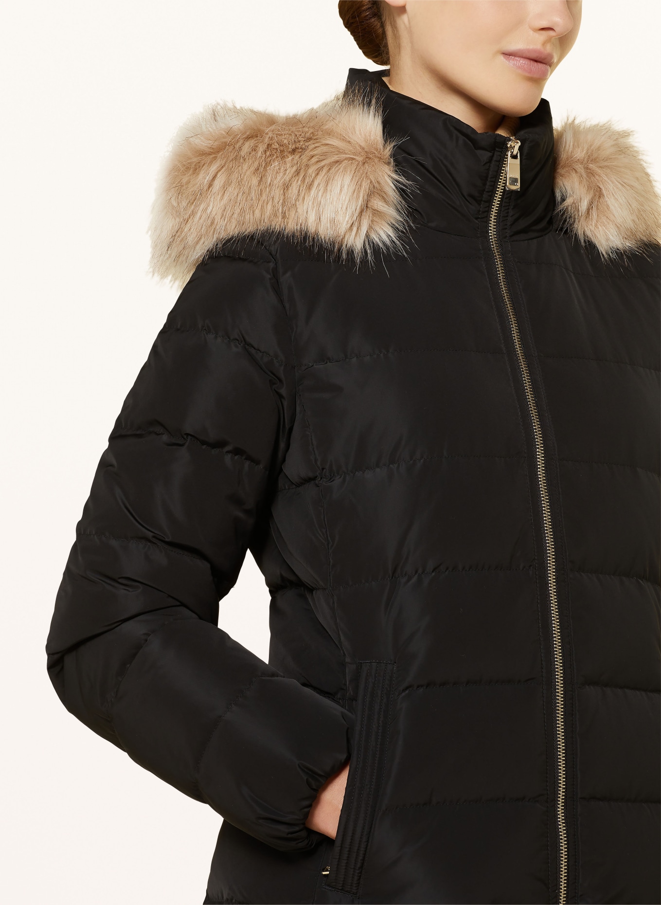 TOMMY HILFIGER Daunenjacke HERITAGE DOWN TYRA mit Kunstpelz in schwarz - Main Image