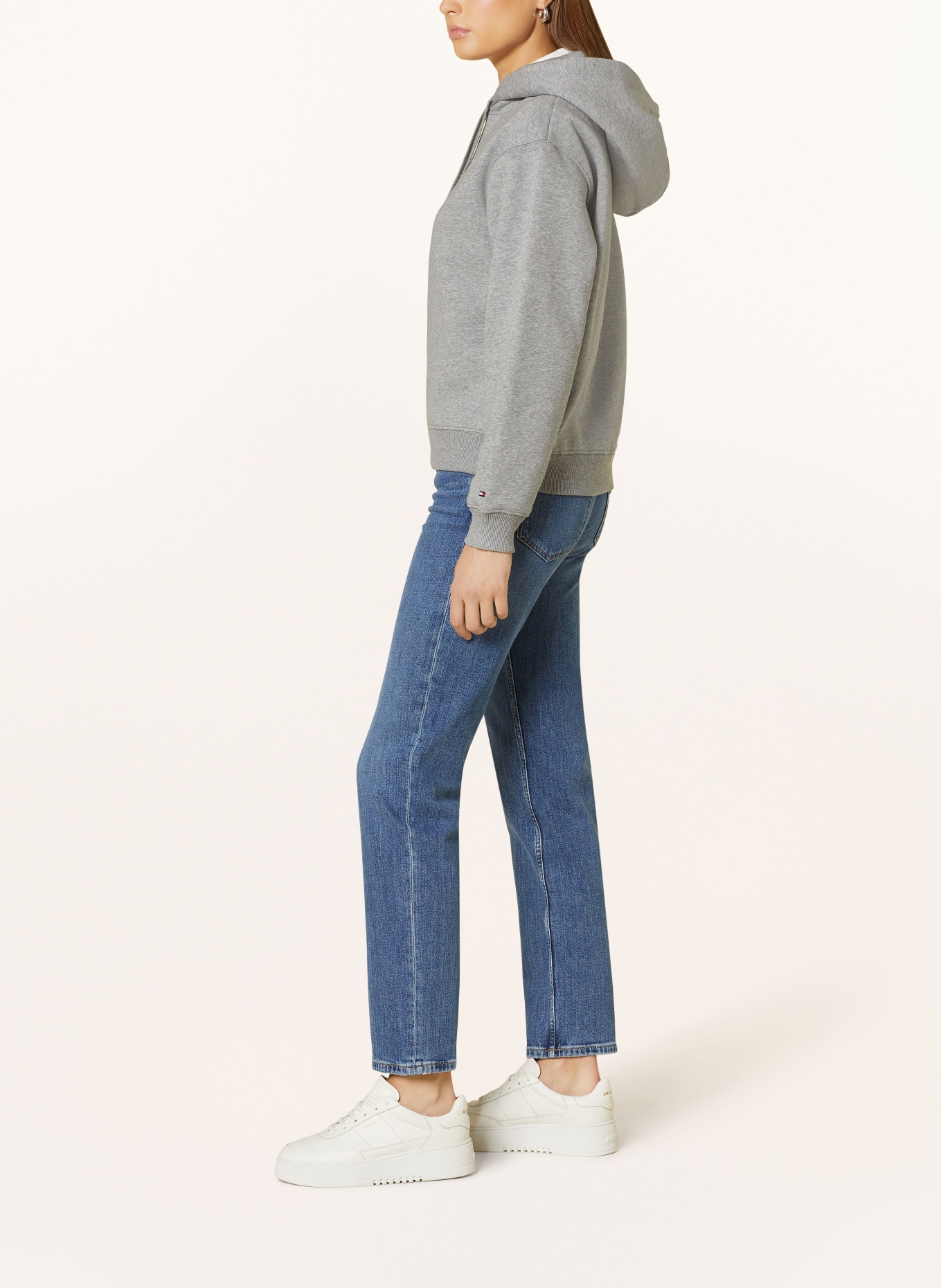 TOMMY HILFIGER Hoodie: GRAU