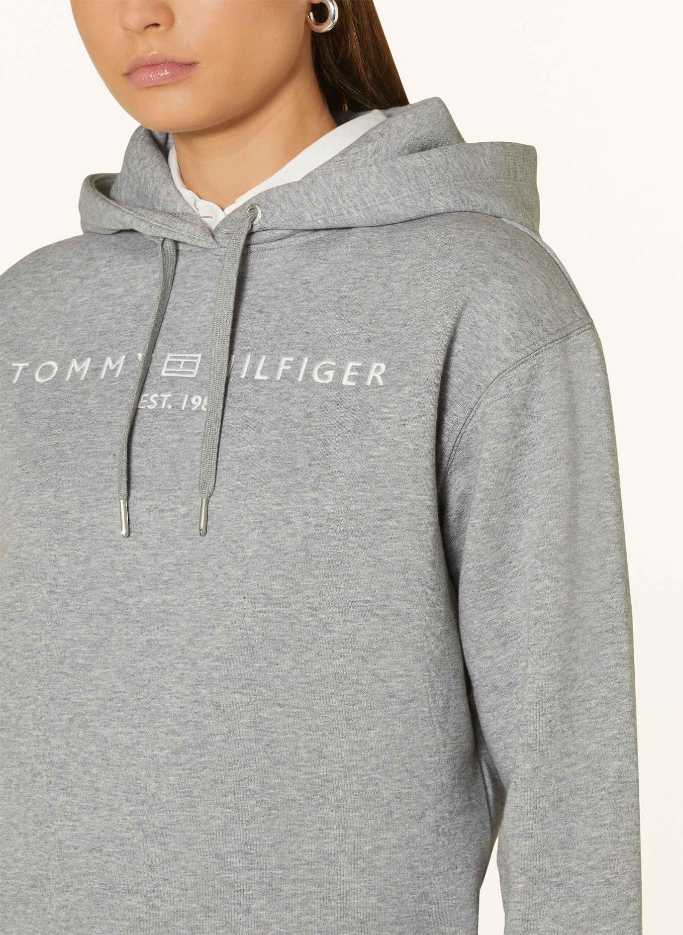 TOMMY HILFIGER Hoodie: GRAU