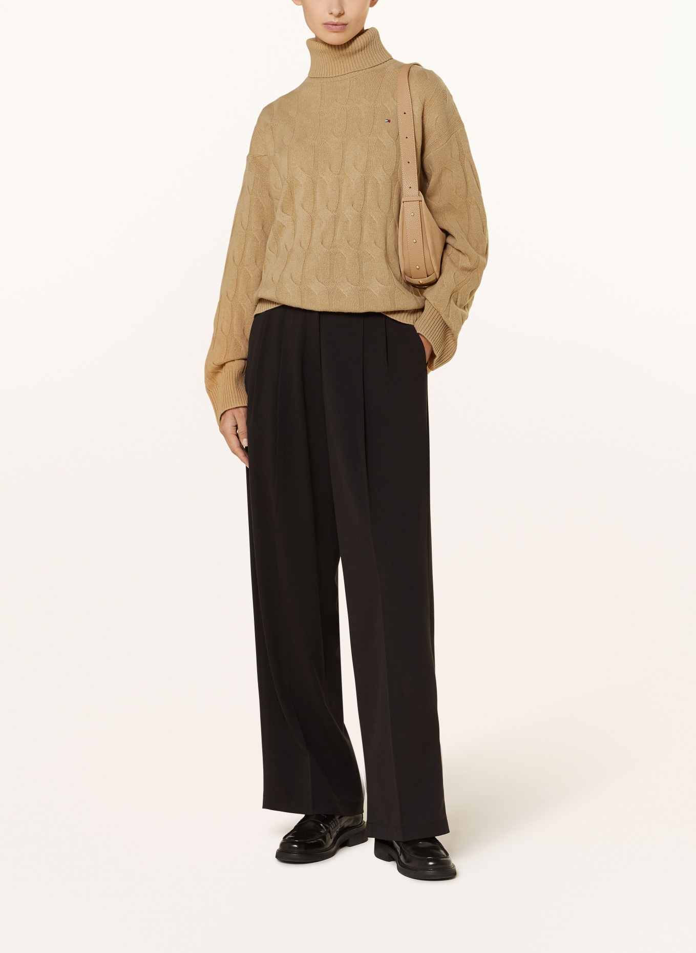 TOMMY HILFIGER Rollkragenpullover: CAMEL
