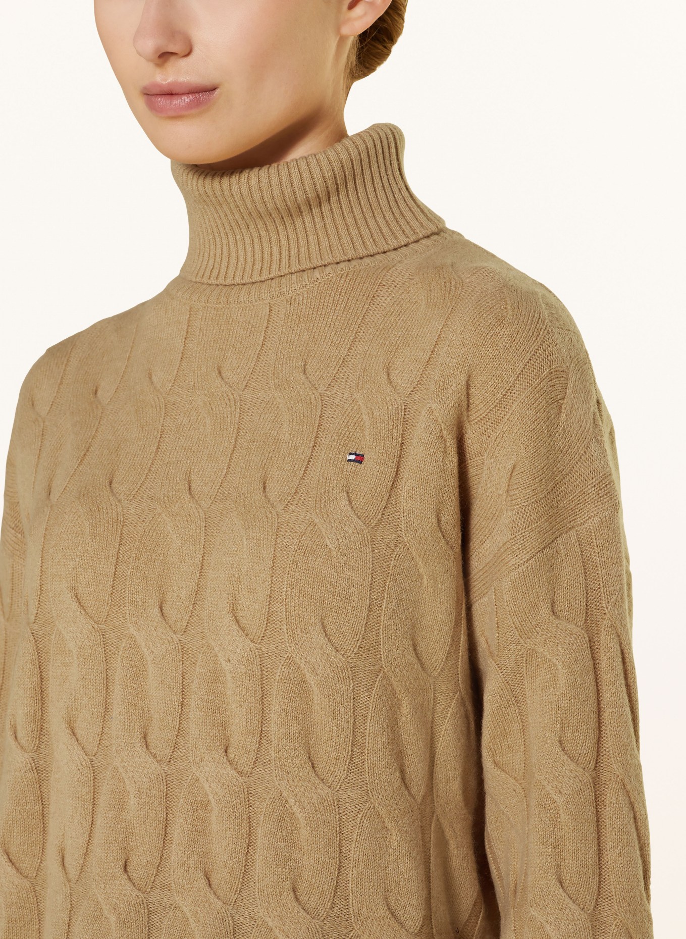 TOMMY HILFIGER Rollkragenpullover: CAMEL