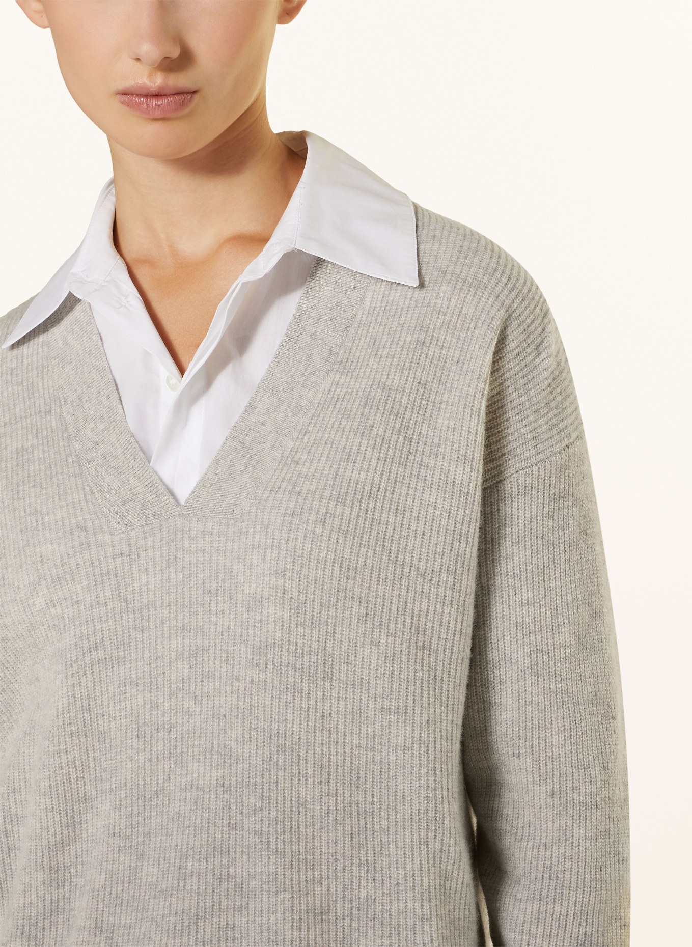 TOMMY HILFIGER Pullover: HELLGRAU