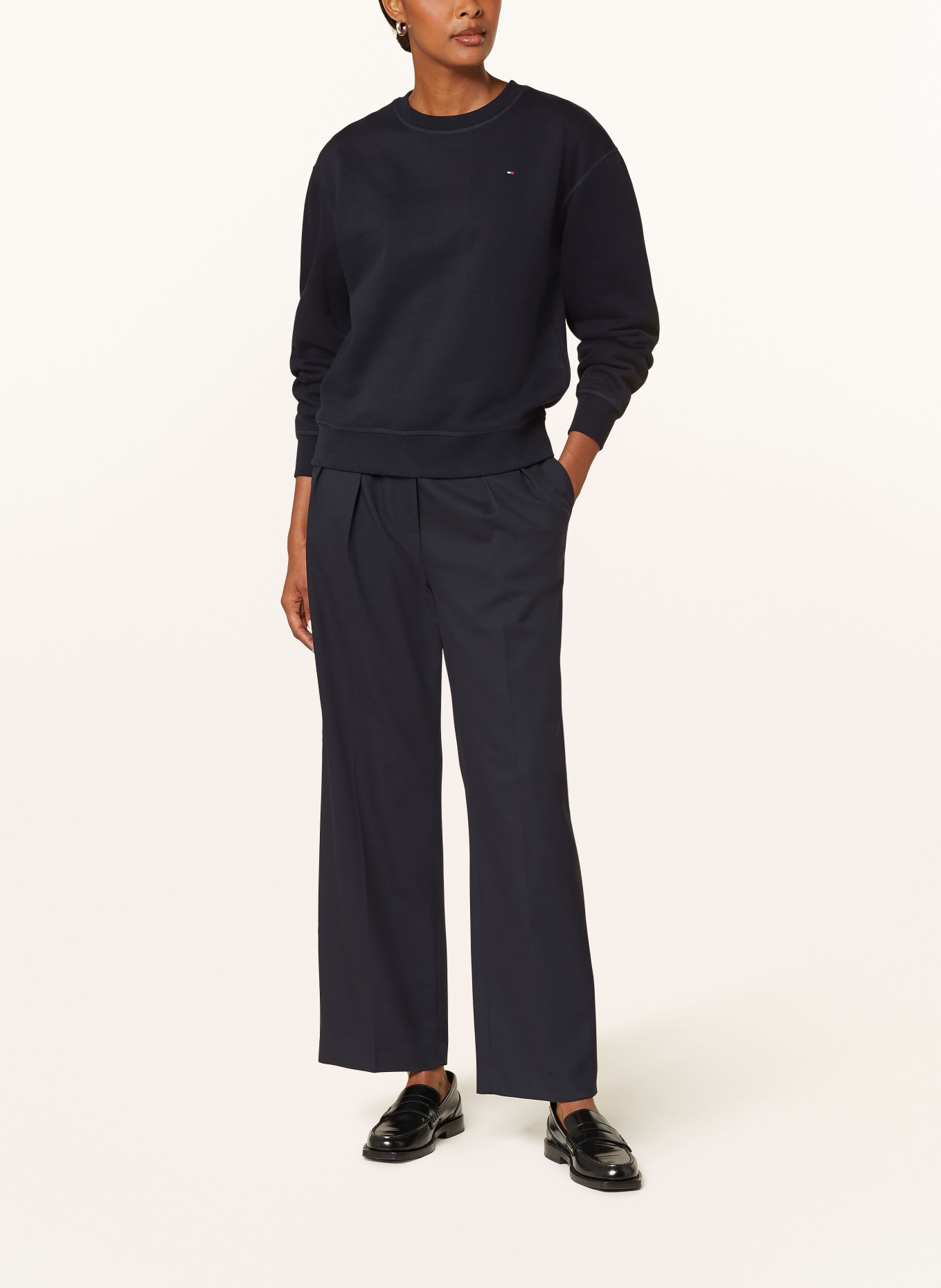 TOMMY HILFIGER Sweatshirt: DARK BLUE