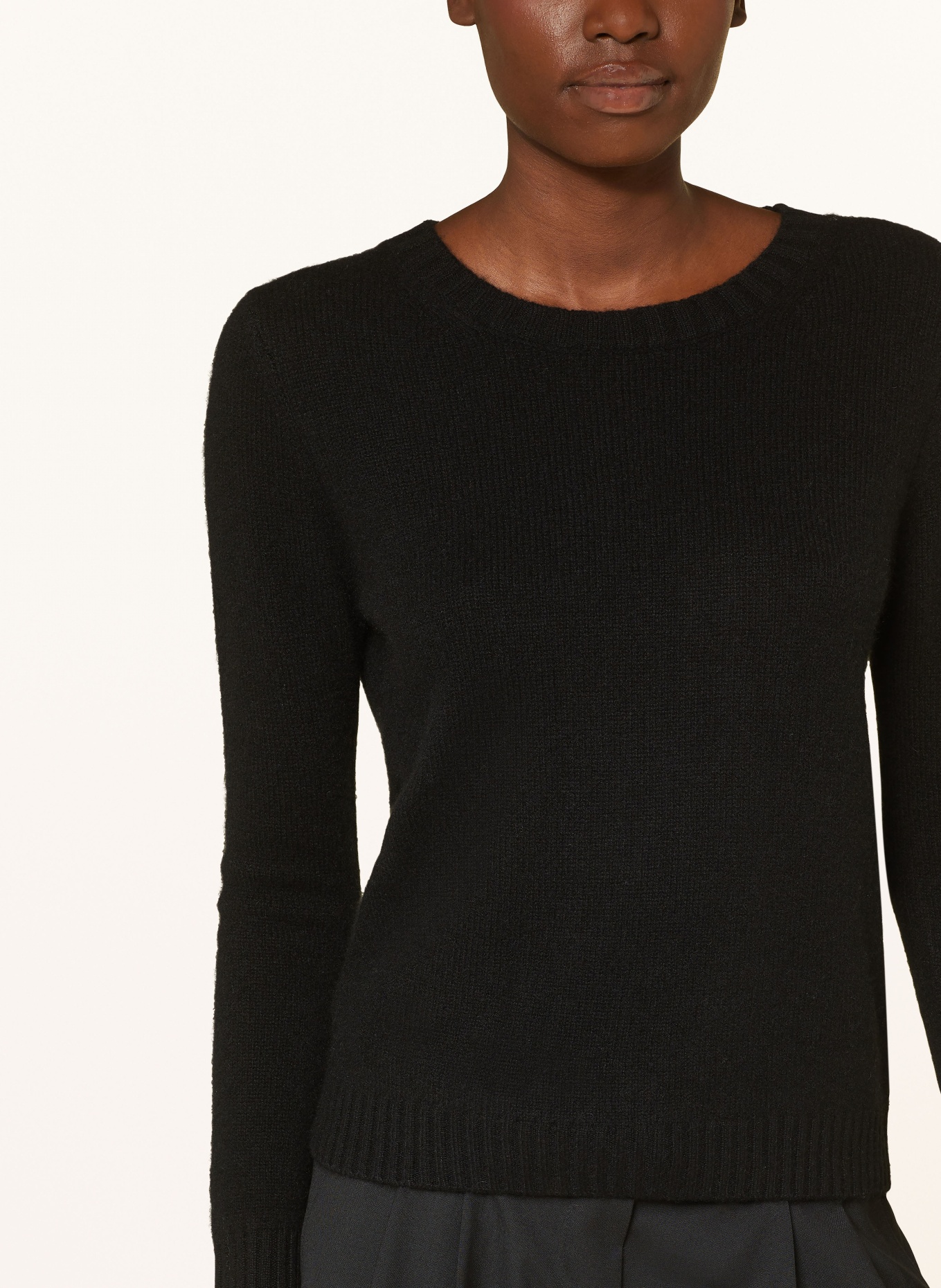 MRS & HUGS Kašmírový svetr: ČERNÁ