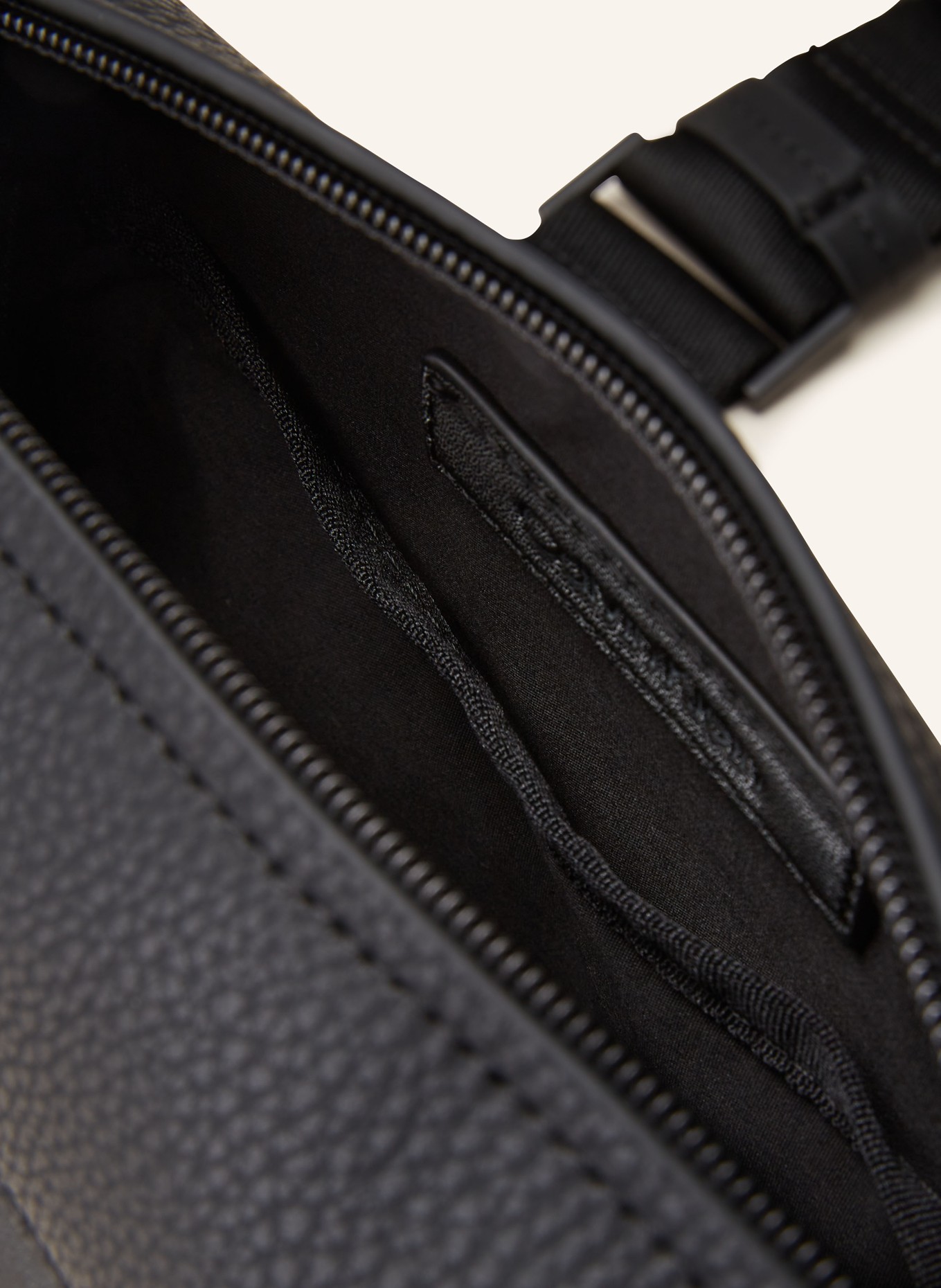 Calvin Klein sac à bandoulière: NOIR