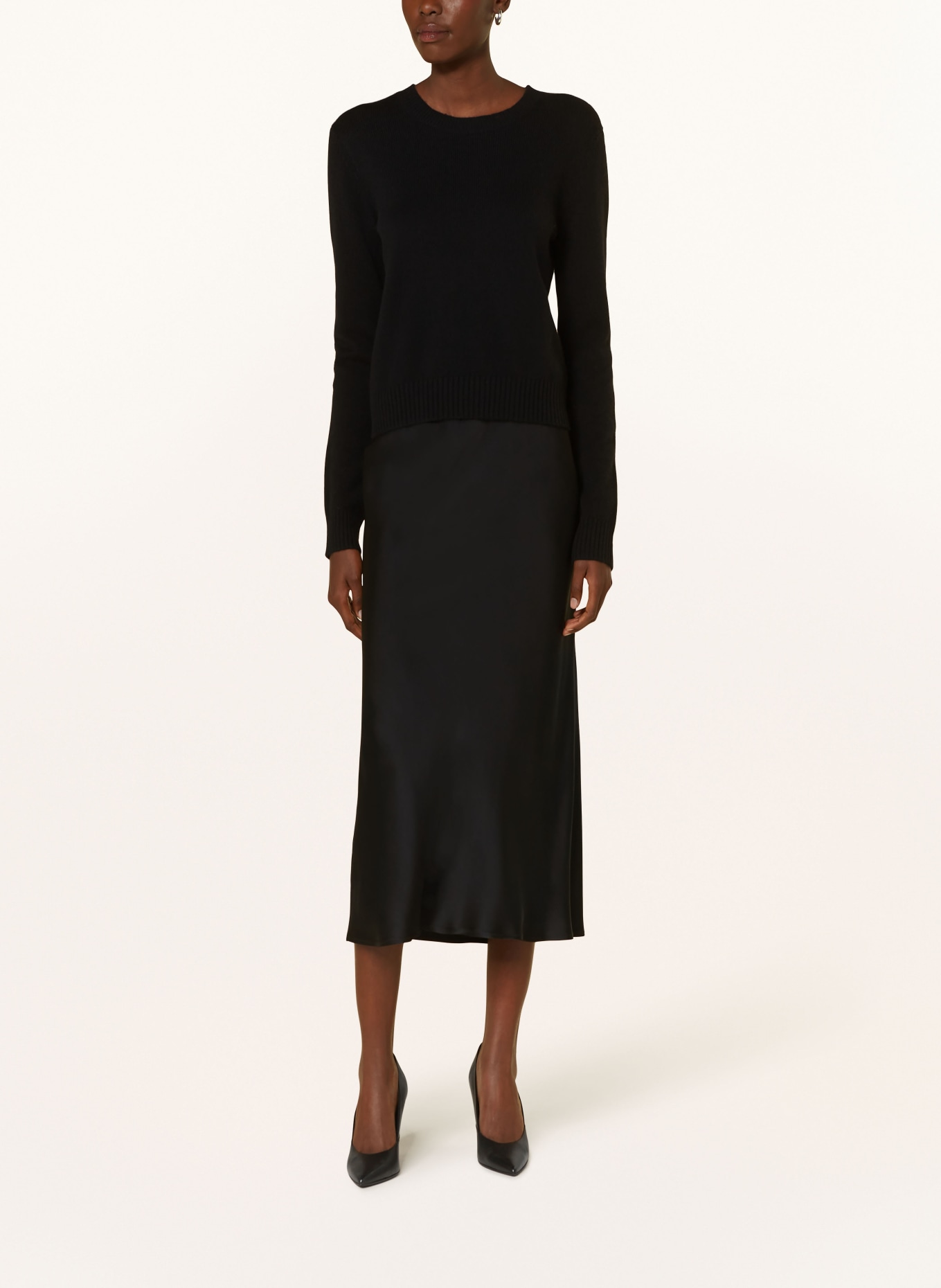 ANTONELLI firenze Satin skirt ORINOCO, Color: BLACK (Image 2)