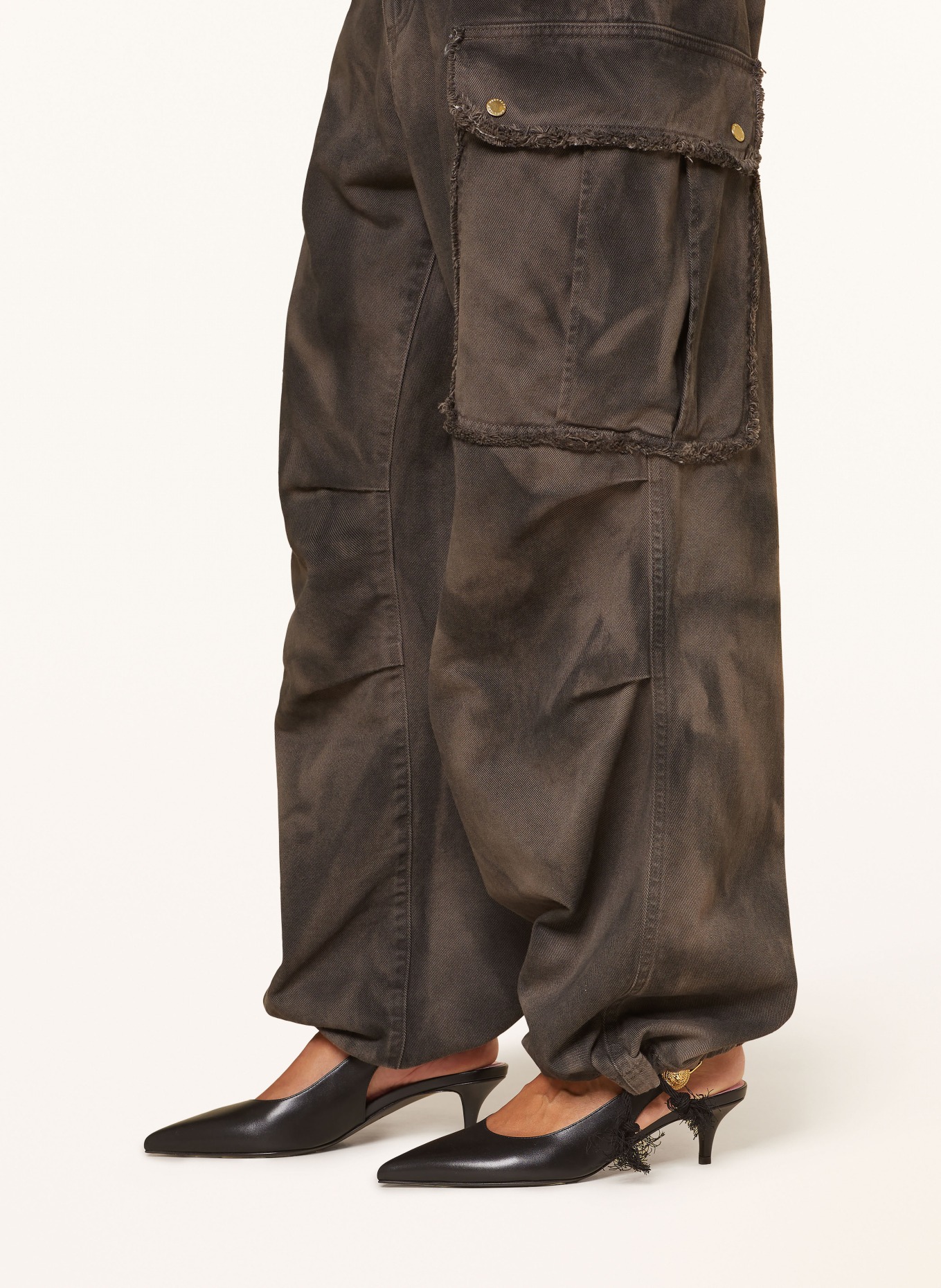 DARKPARK Cargo jeans VIVI in w990 black dust wash