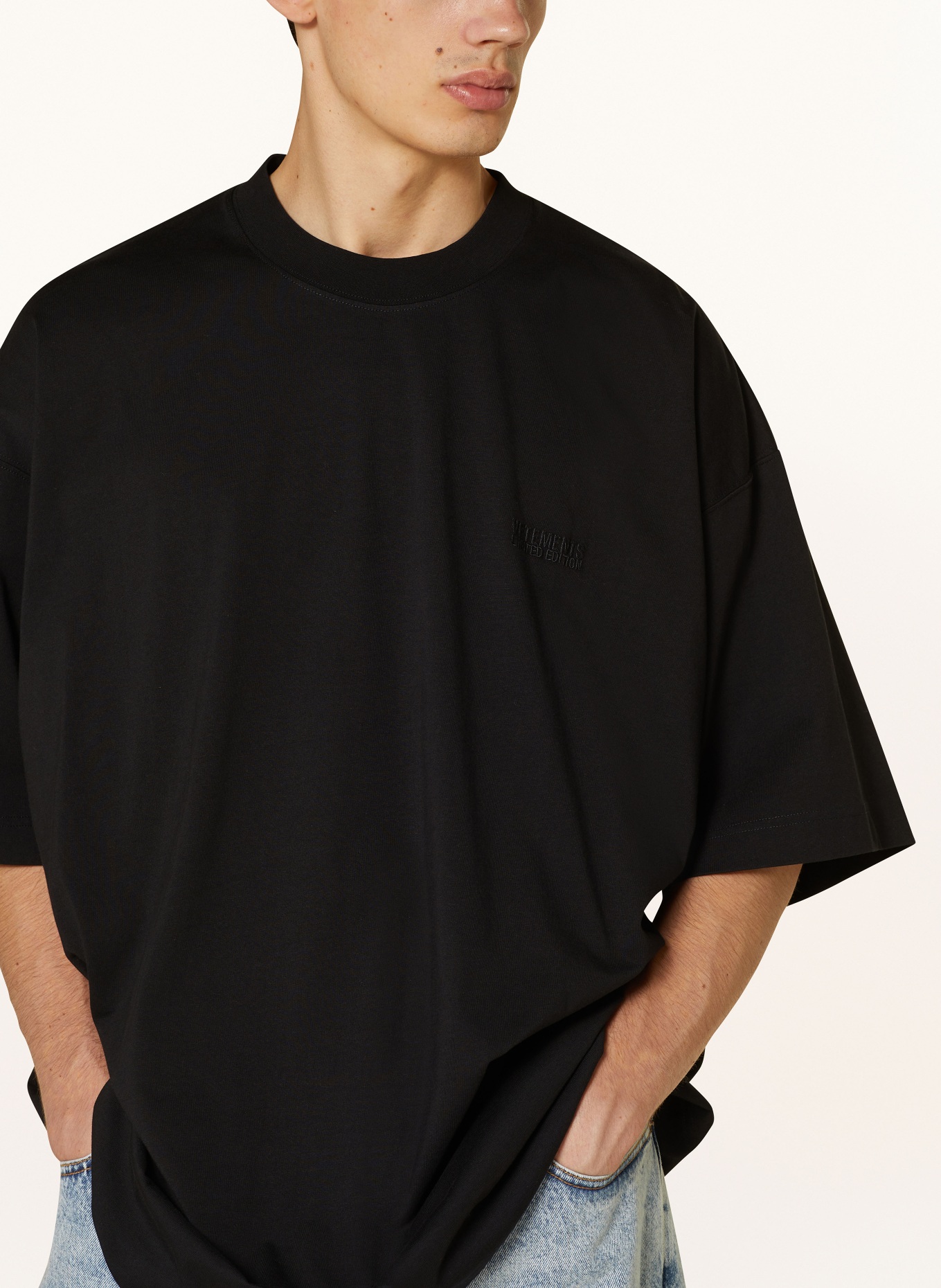 VETEMENTS Oversized-Shirt, Farbe: SCHWARZ (Bild 4)